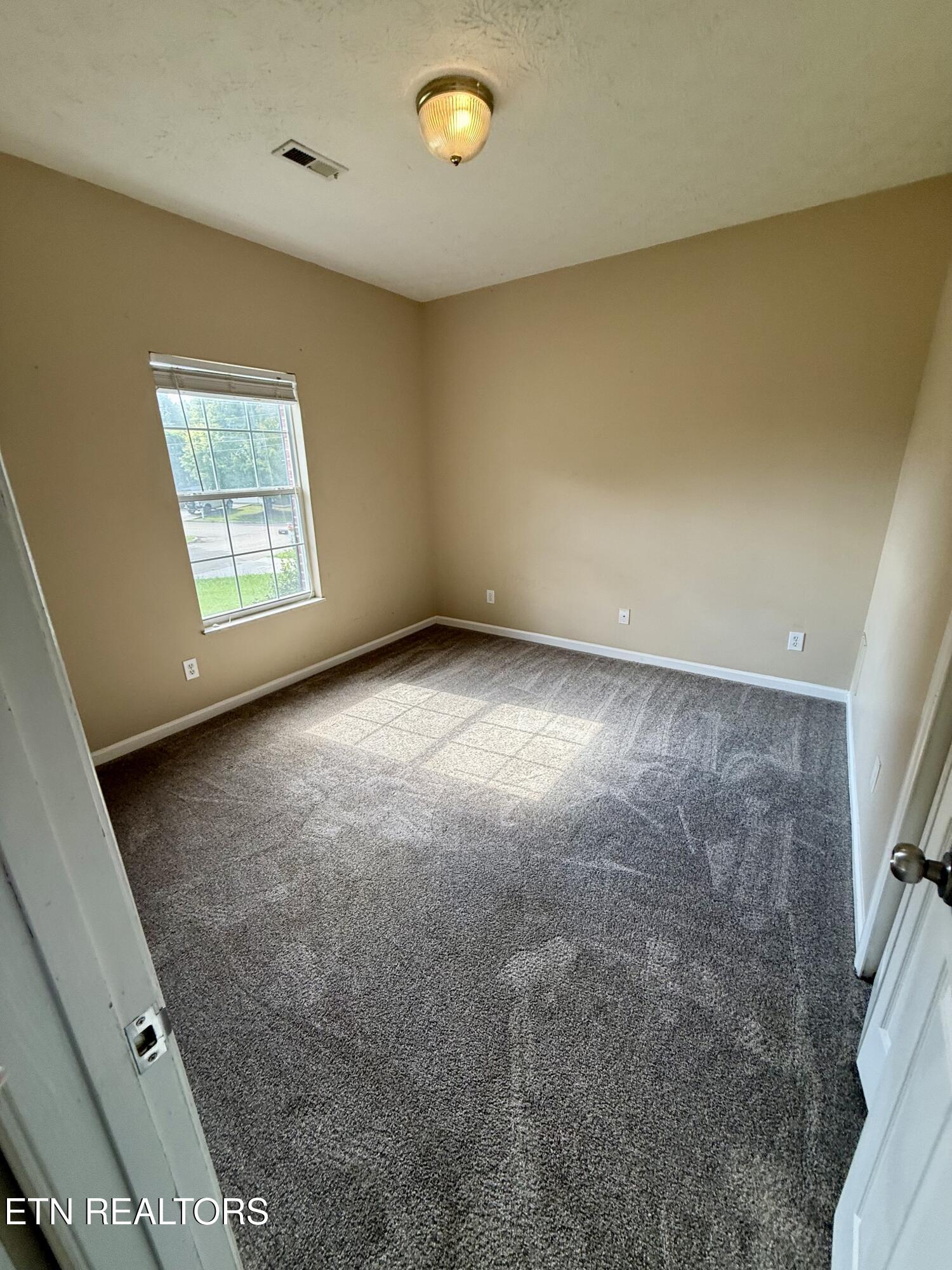 1624 Poplar Hill Road Knoxville TN 37922