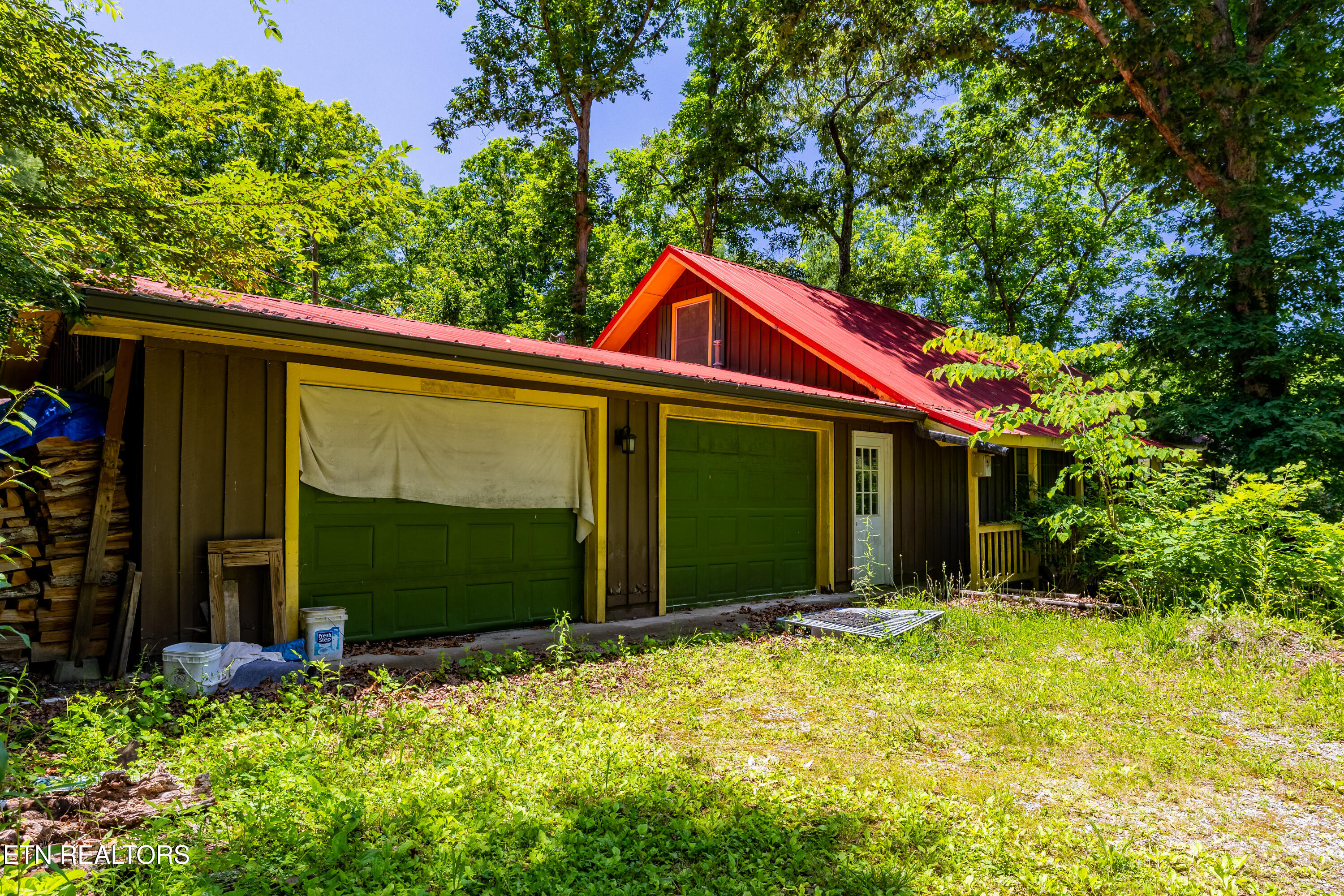 5940 Flats Road Tallassee TN 37878