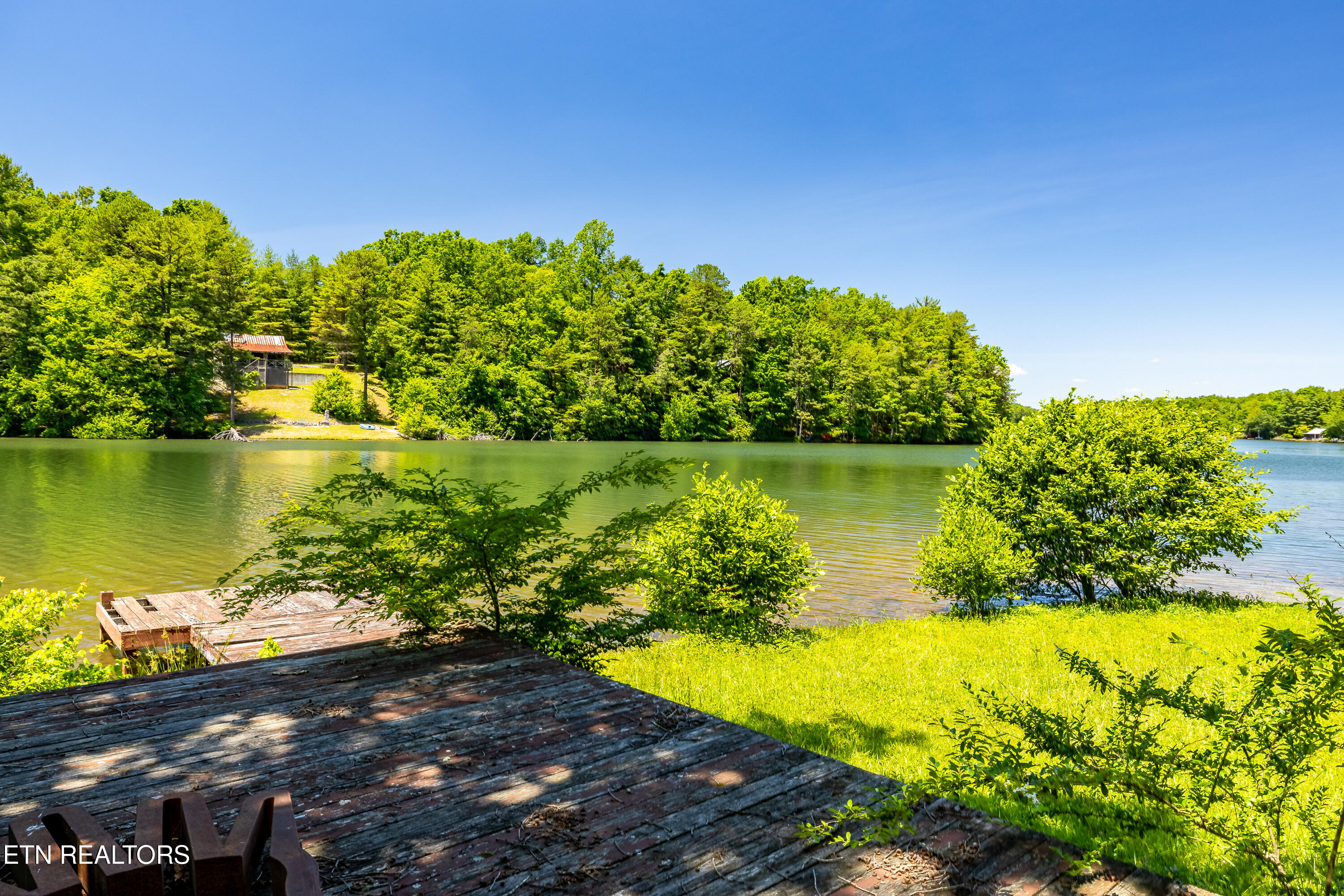 5940 Flats Road Tallassee TN 37878