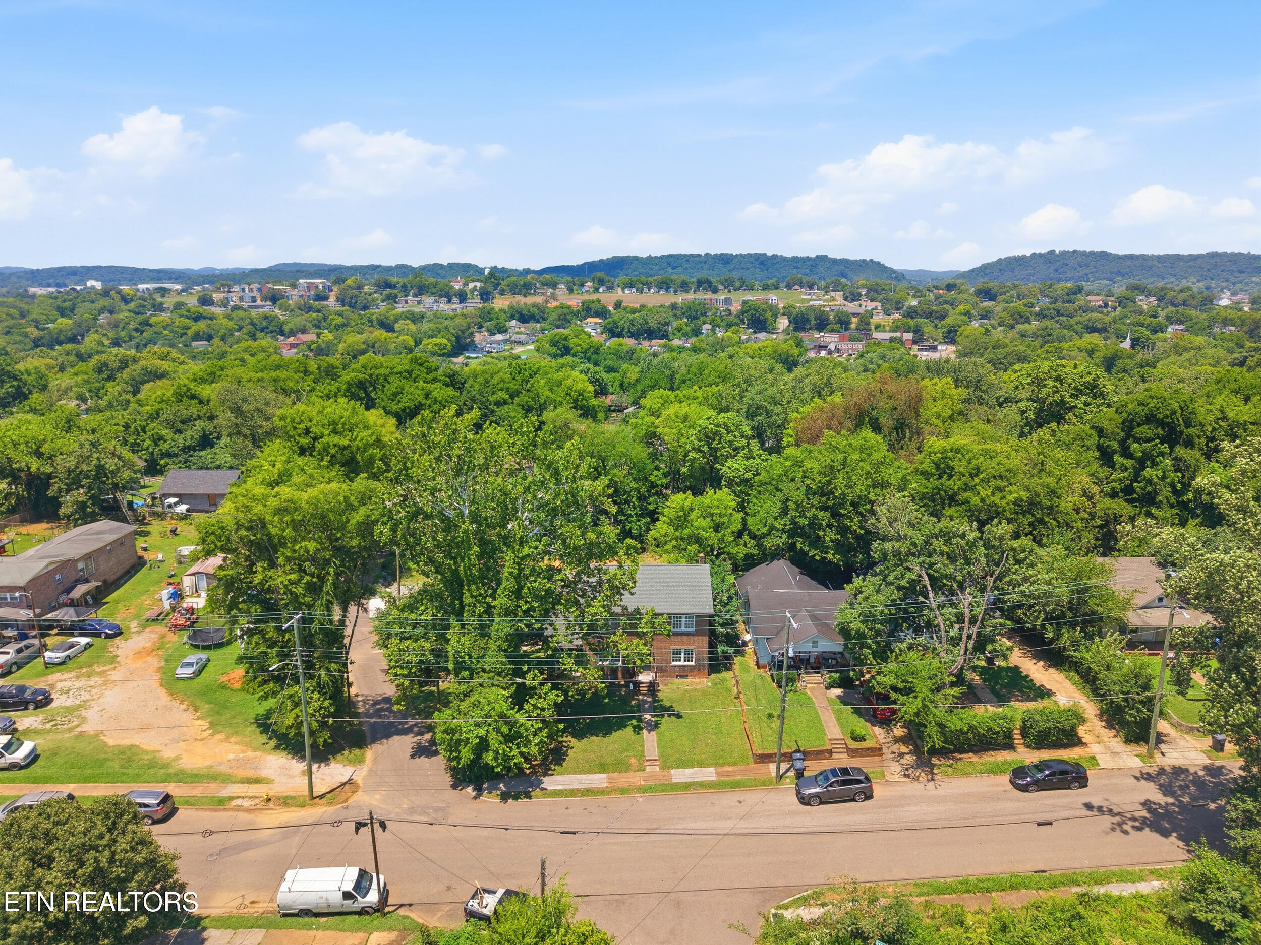1243 Exeter Avenue Knoxville TN 37921