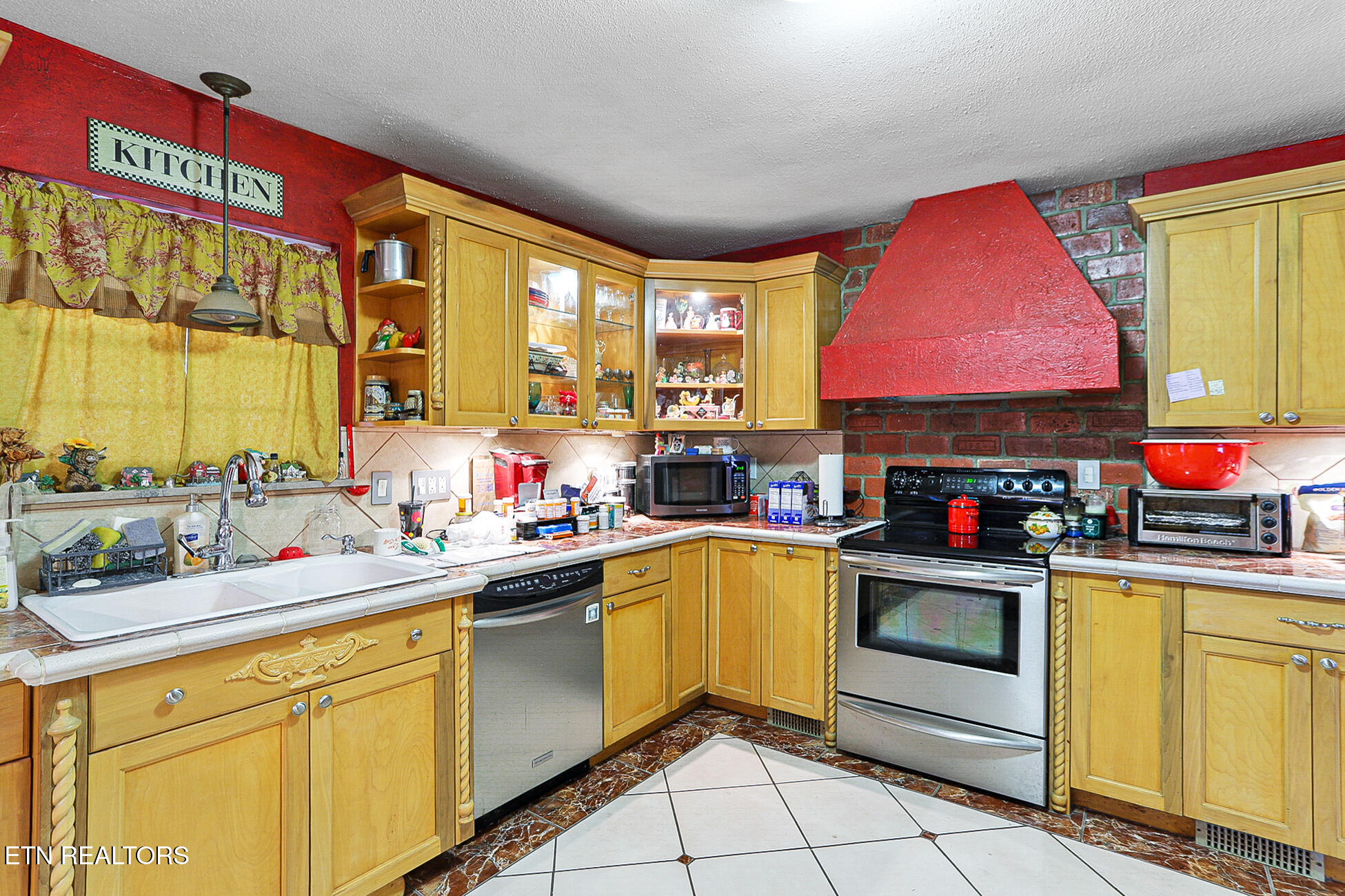 6521 Kanuga Drive Knoxville TN 37912