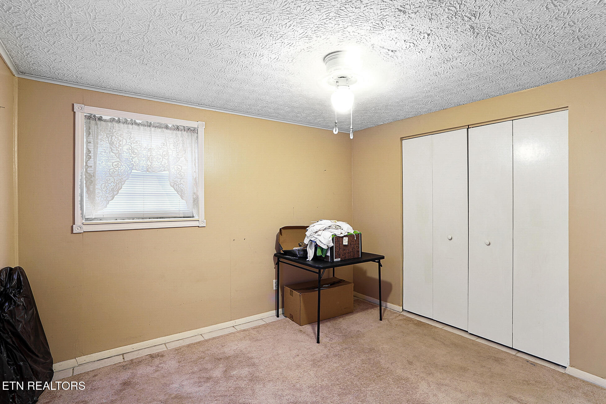6521 Kanuga Drive Knoxville TN 37912