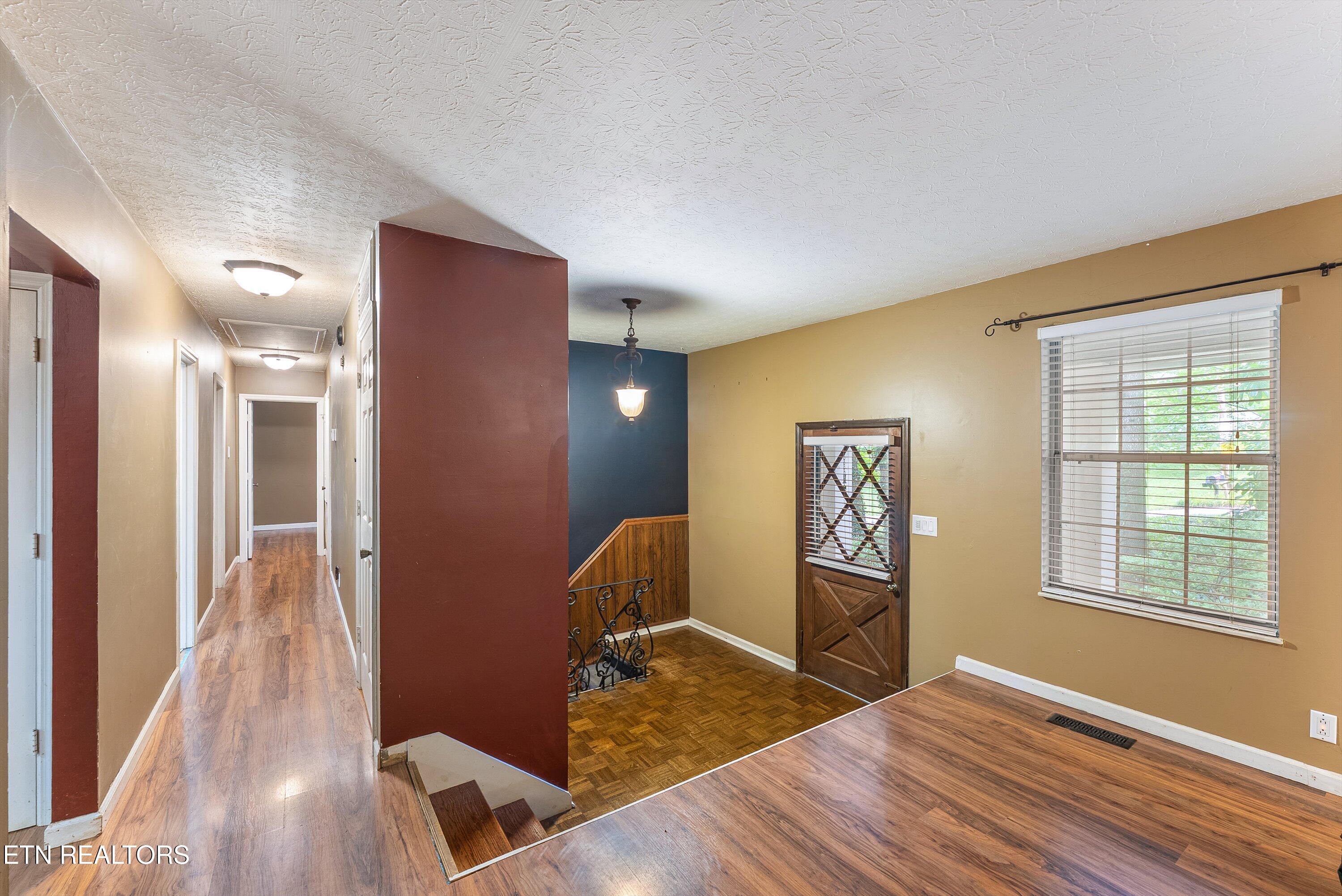 1114 Rain Tree Road Knoxville TN 37923