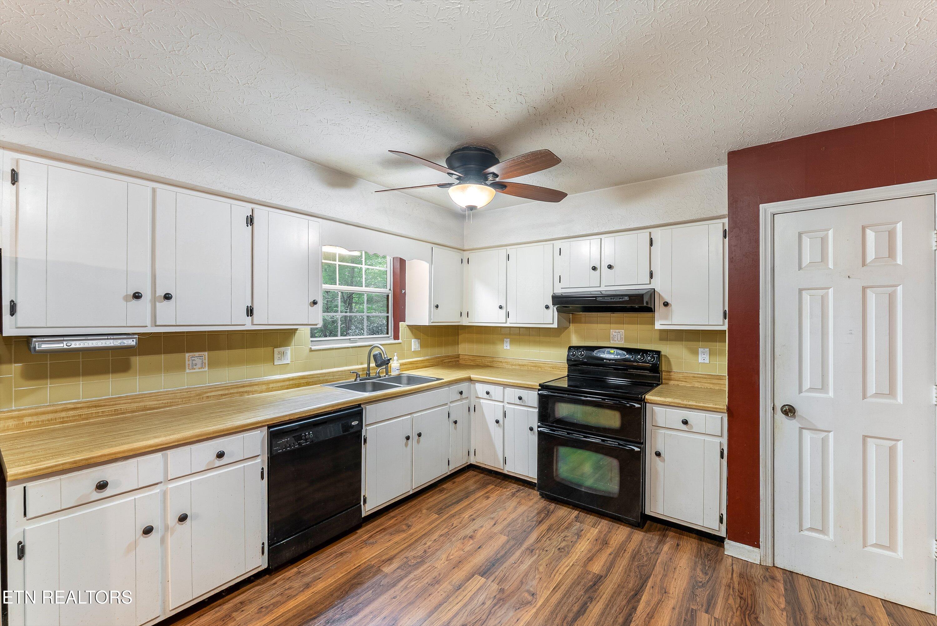 1114 Rain Tree Road Knoxville TN 37923
