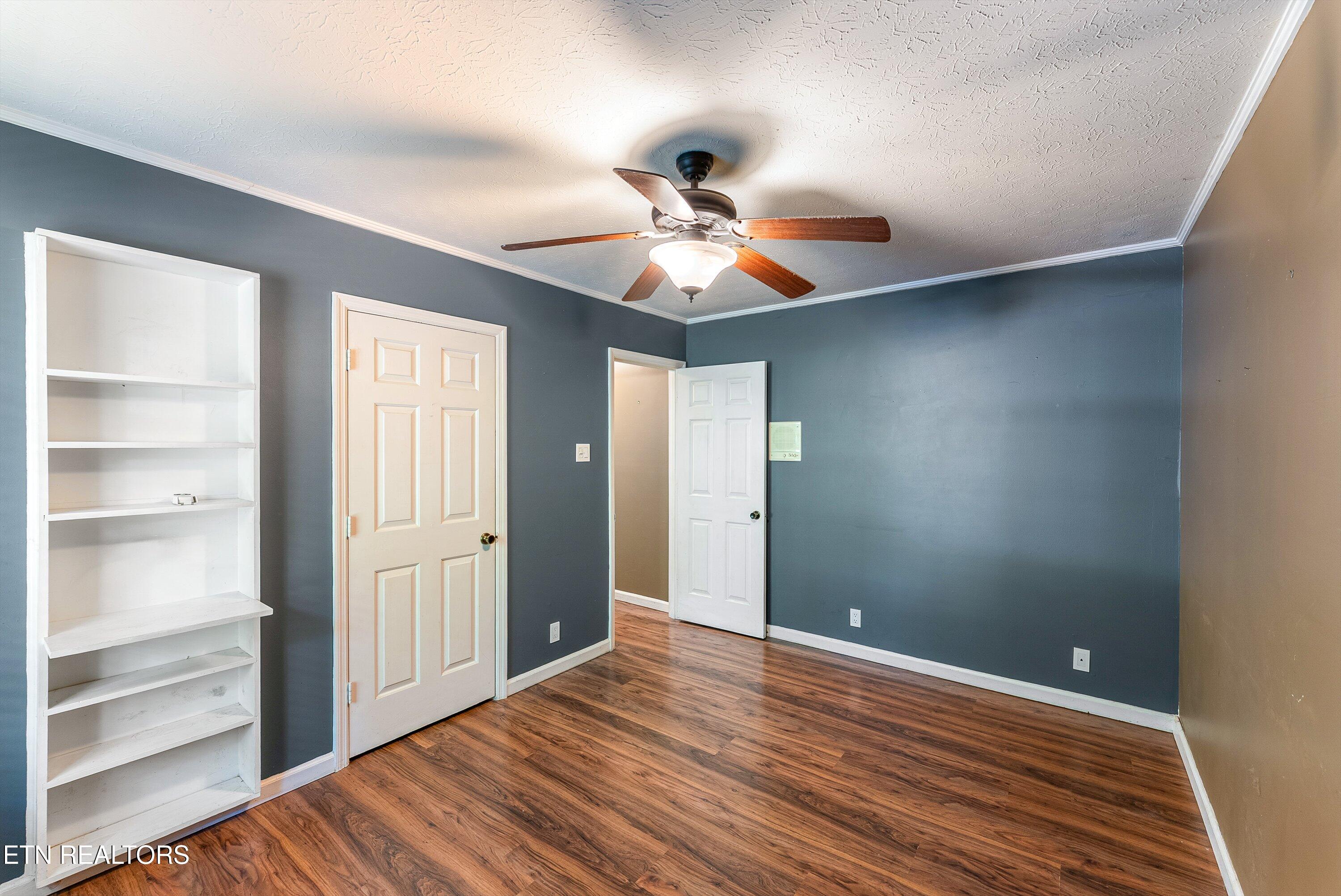 1114 Rain Tree Road Knoxville TN 37923