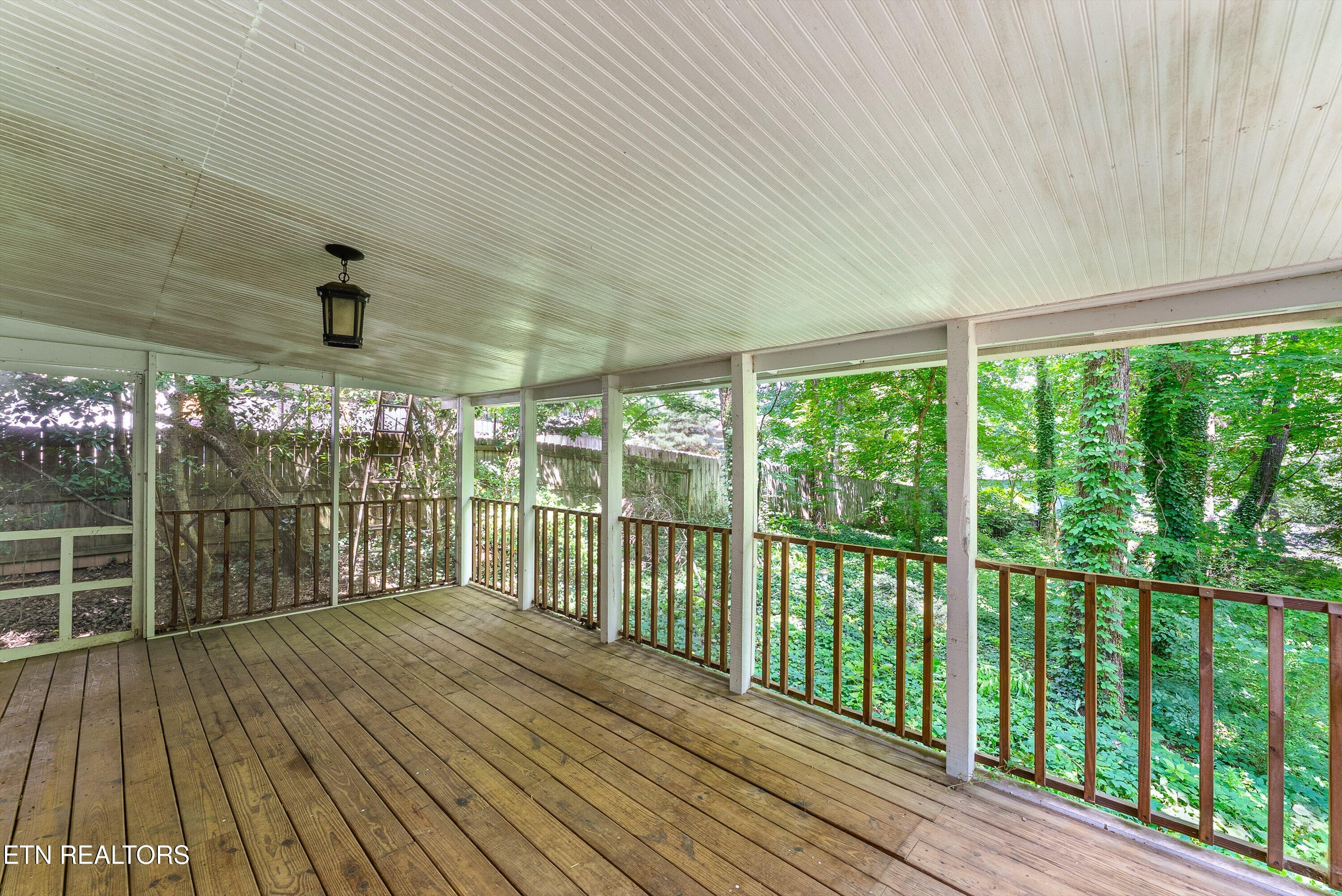 1114 Rain Tree Road Knoxville TN 37923