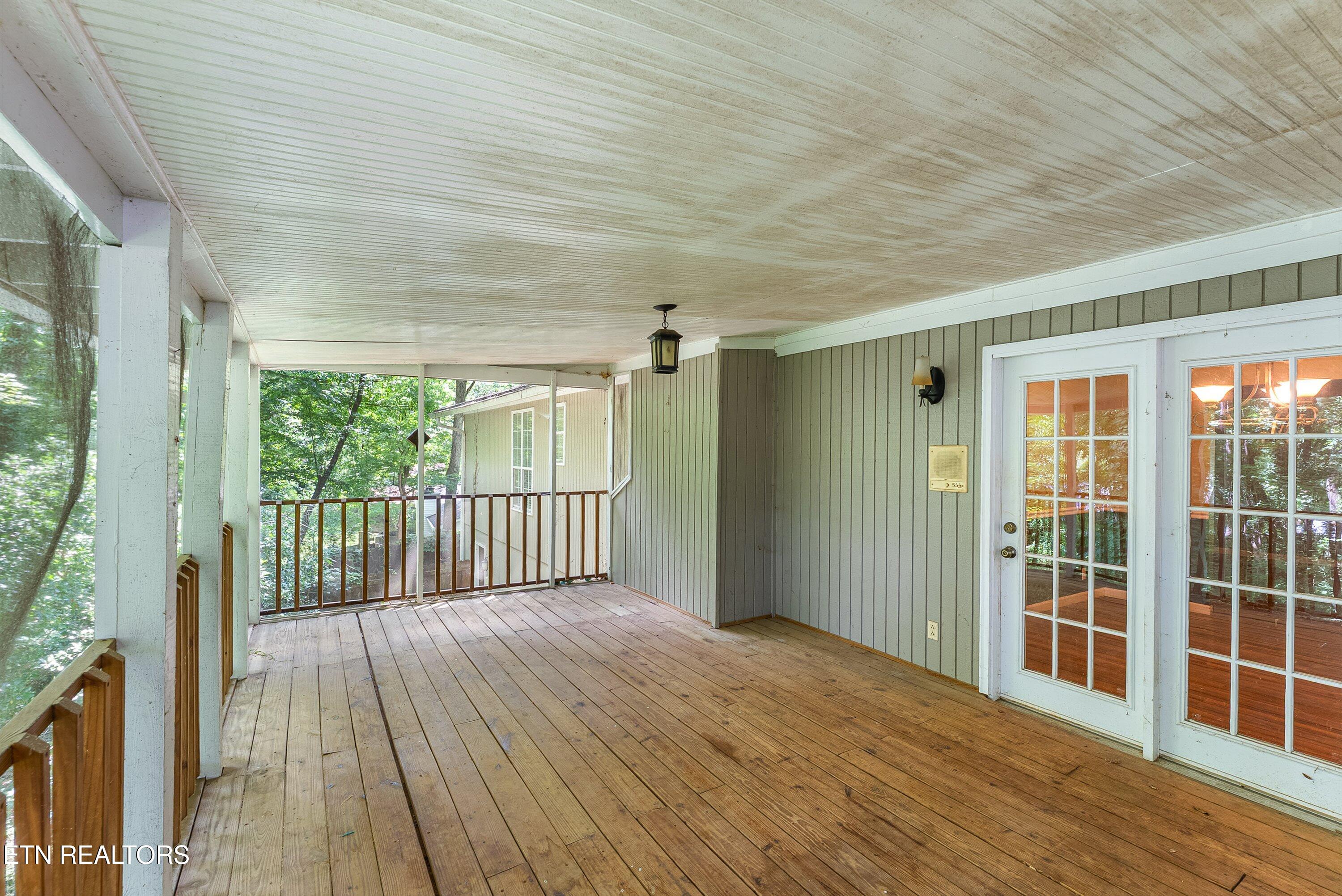 1114 Rain Tree Road Knoxville TN 37923