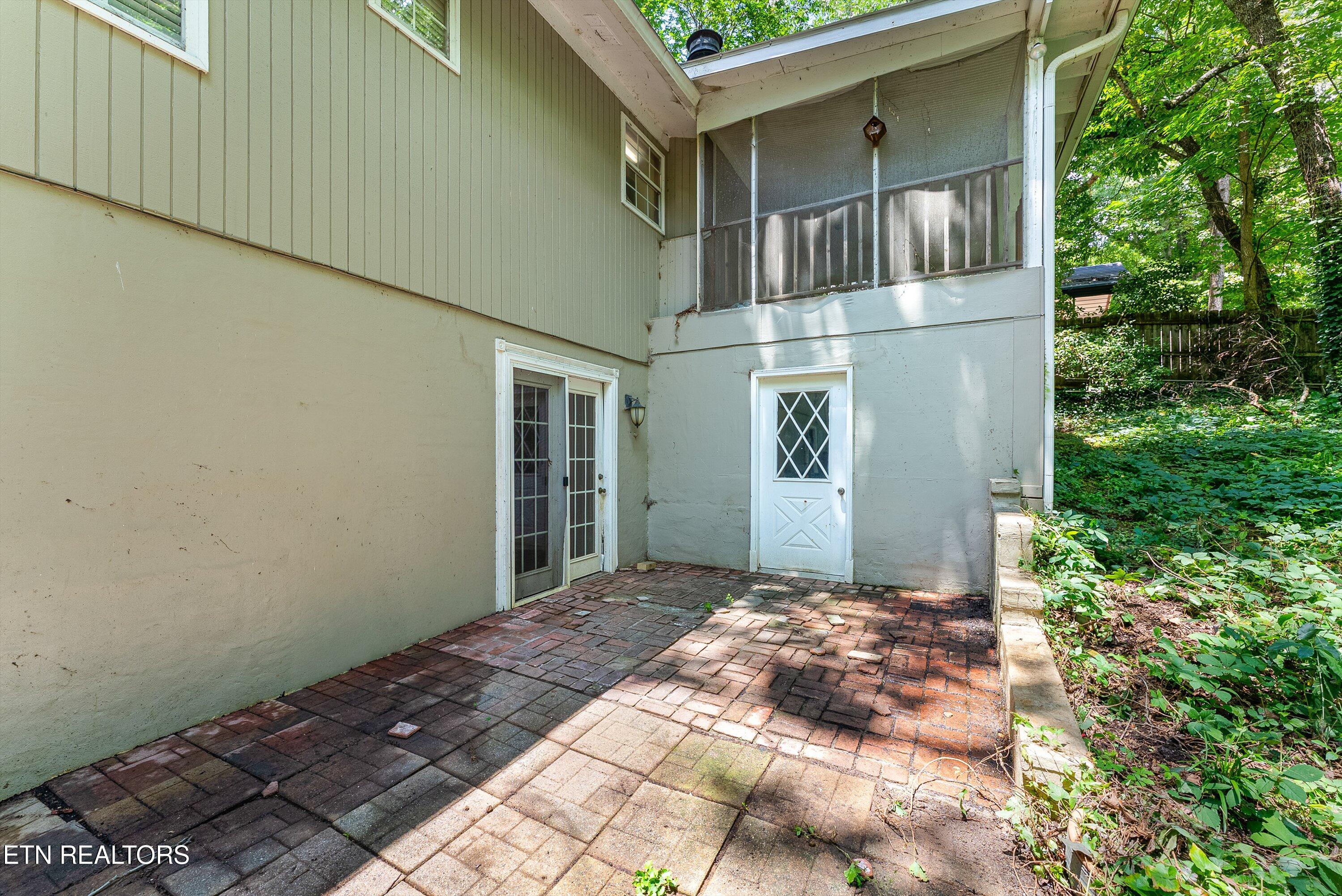 1114 Rain Tree Road Knoxville TN 37923