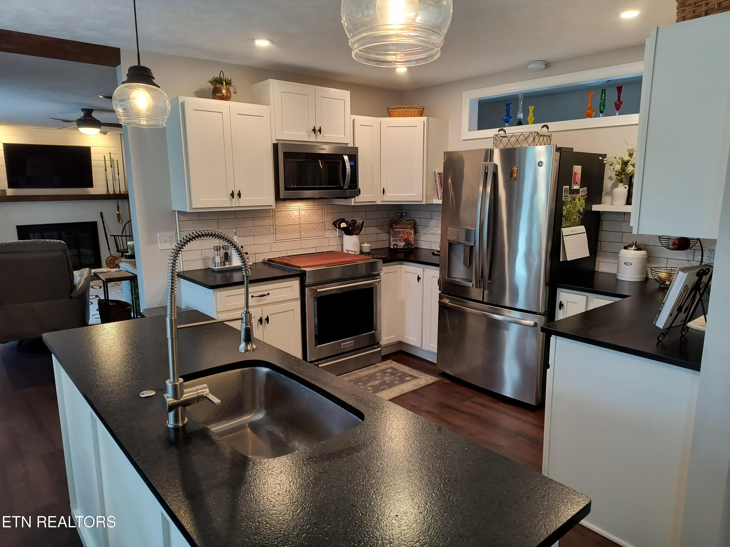 100 Antioch Drive Oak Ridge TN 37830