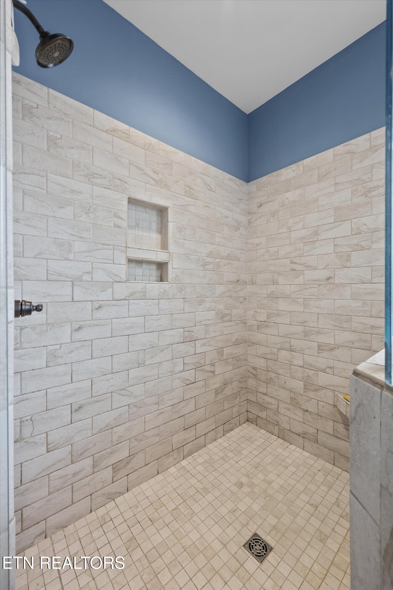 2007 Logan Drive Maryville TN 37803