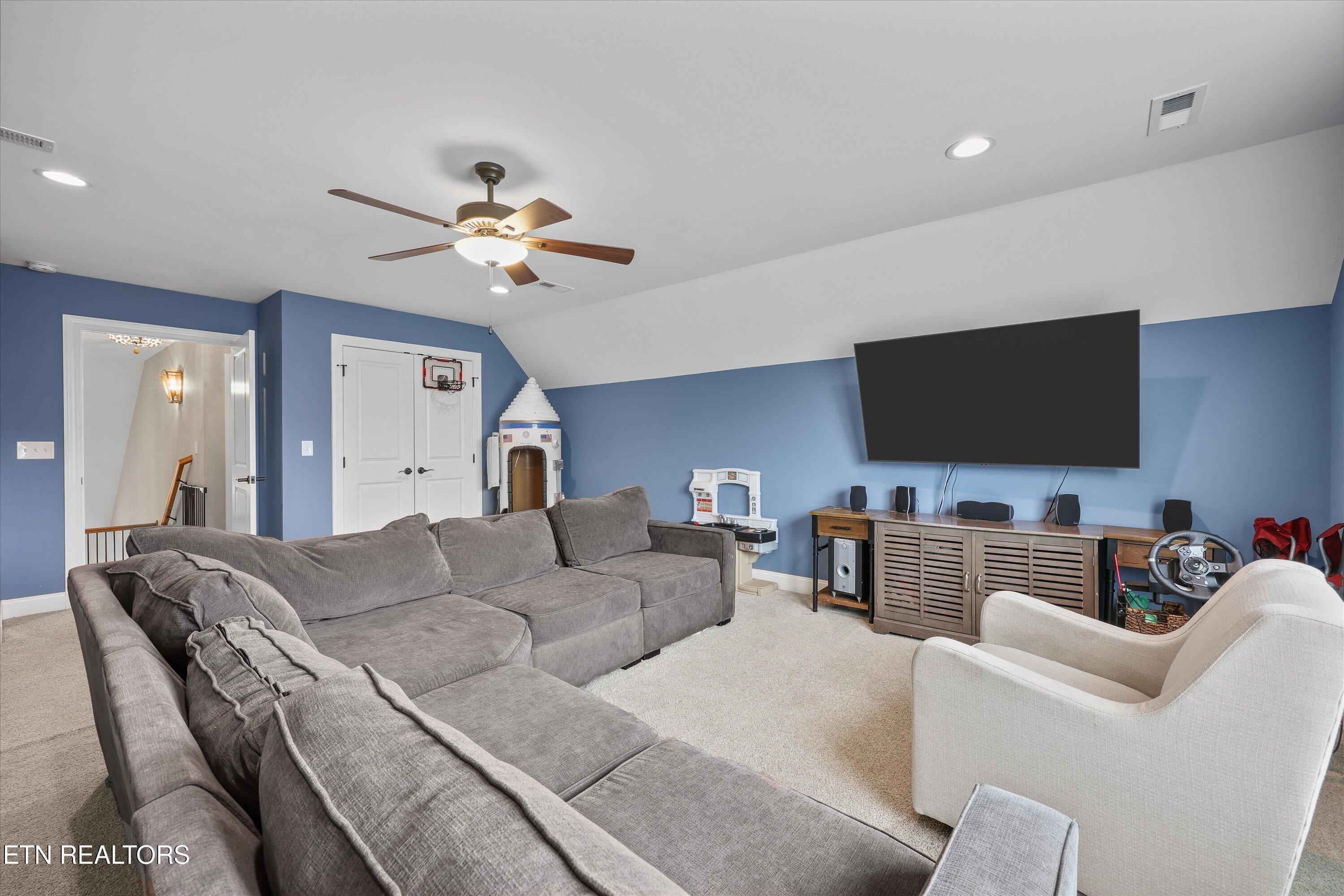 2007 Logan Drive Maryville TN 37803