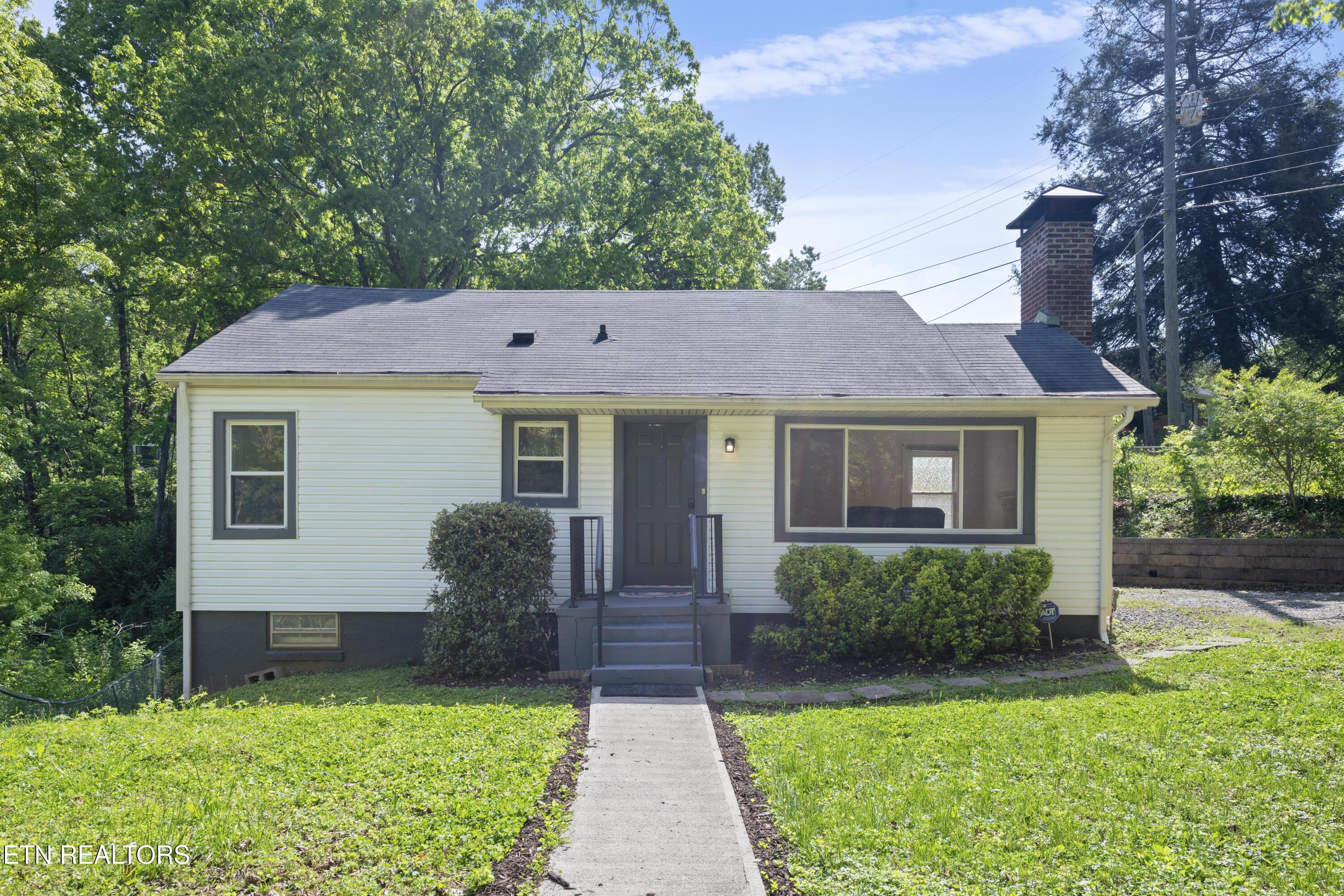 1132 Biddle Street Knoxville TN 37914