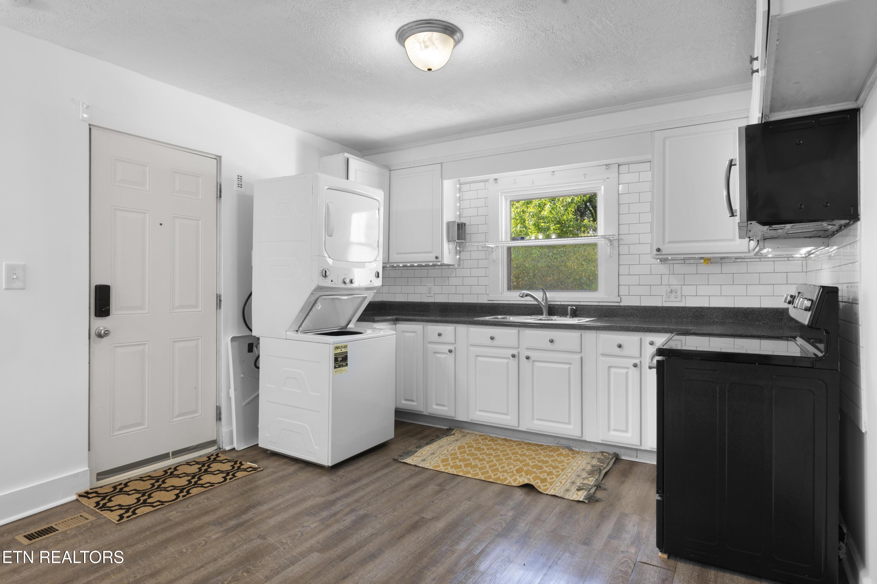 1132 Biddle Street Knoxville TN 37914