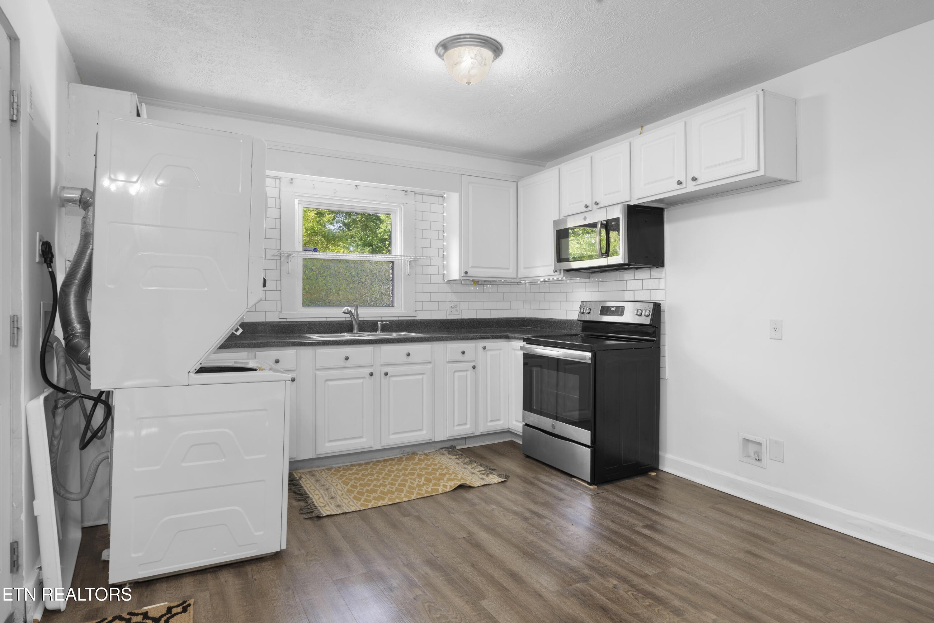 1132 Biddle Street Knoxville TN 37914