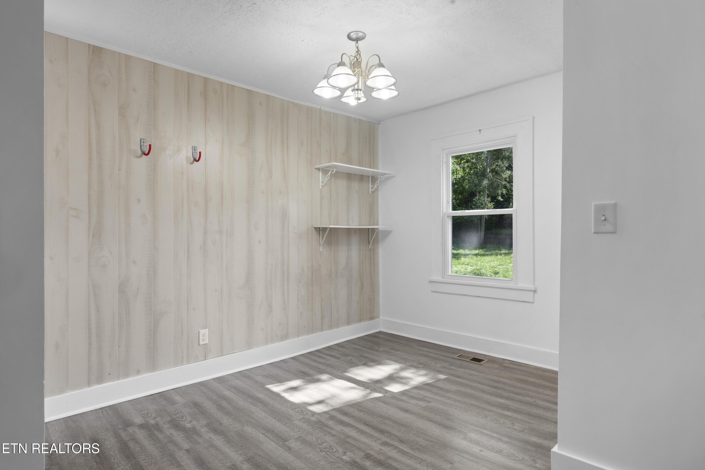 1132 Biddle Street Knoxville TN 37914