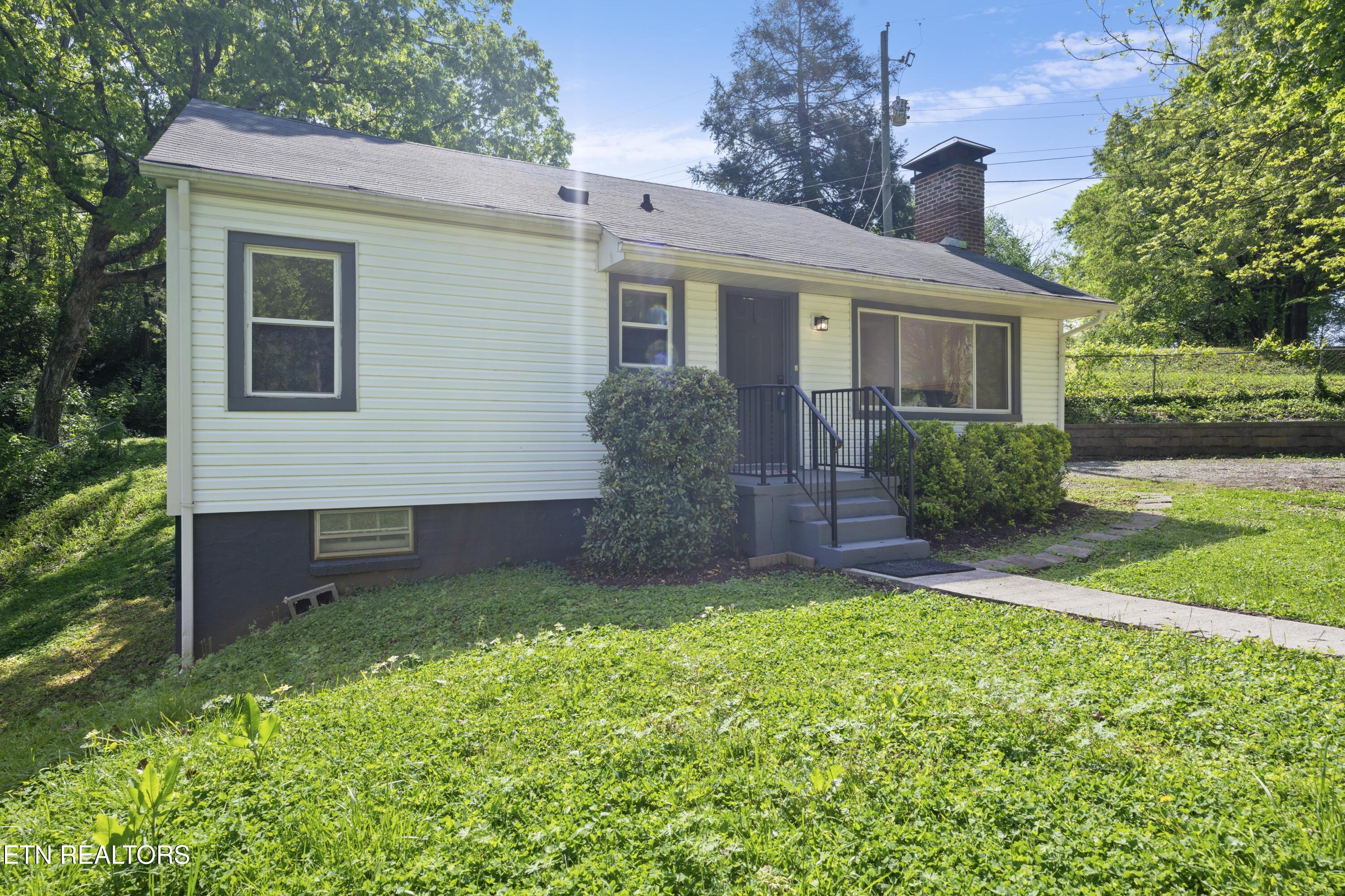 1132 Biddle Street Knoxville TN 37914