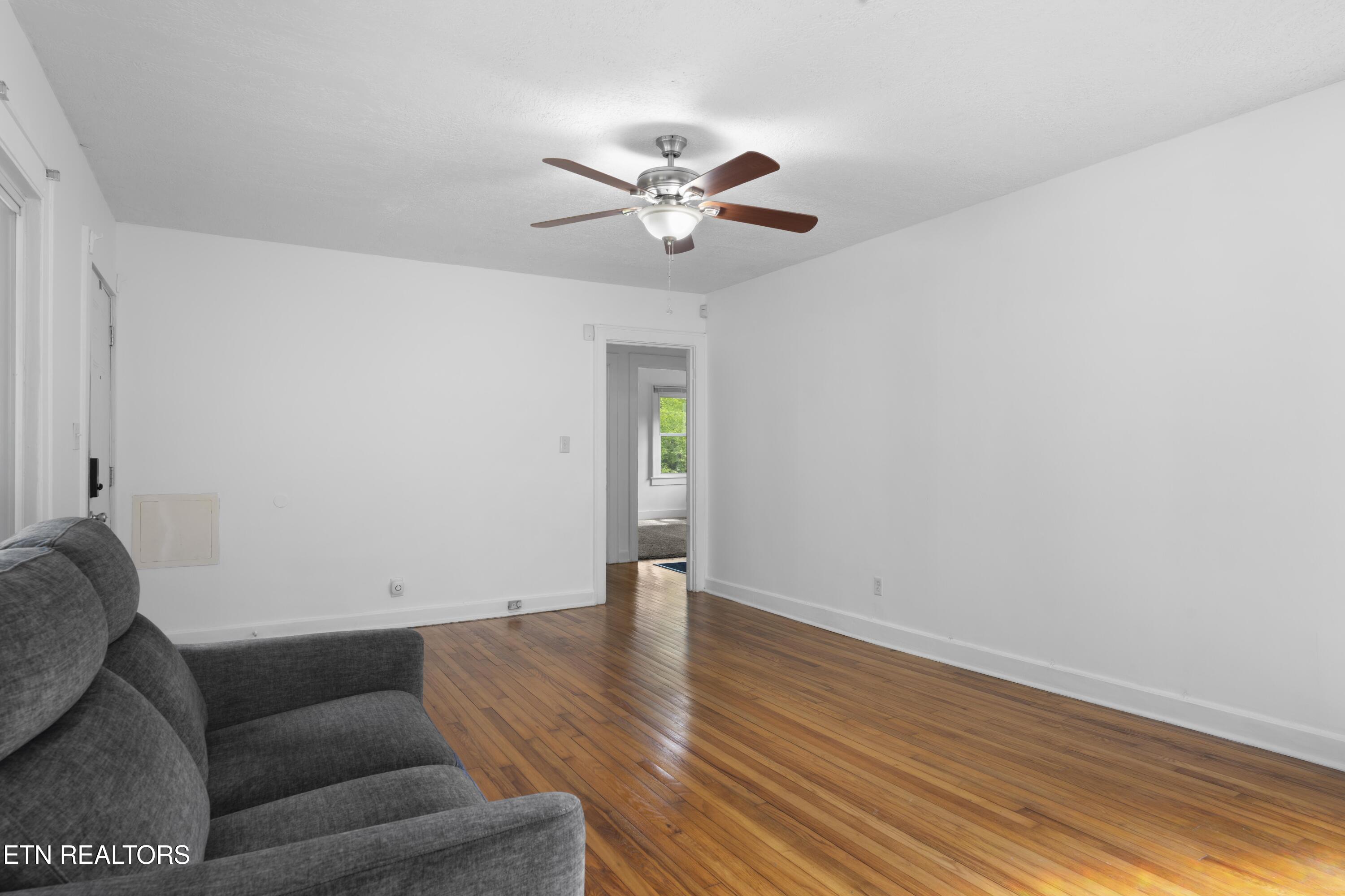 1132 Biddle Street Knoxville TN 37914