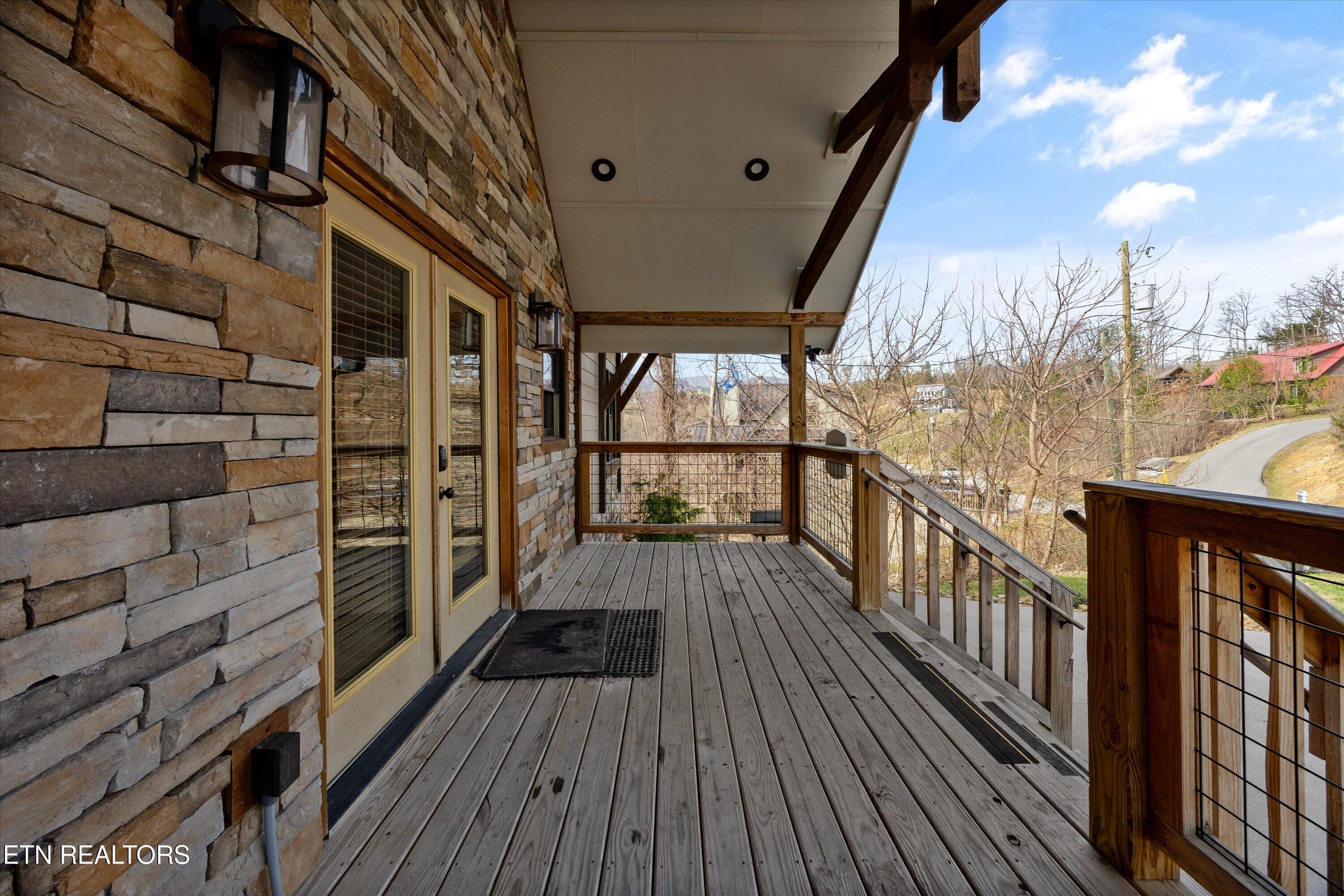 986 Chestnut Drive Gatlinburg TN 37738