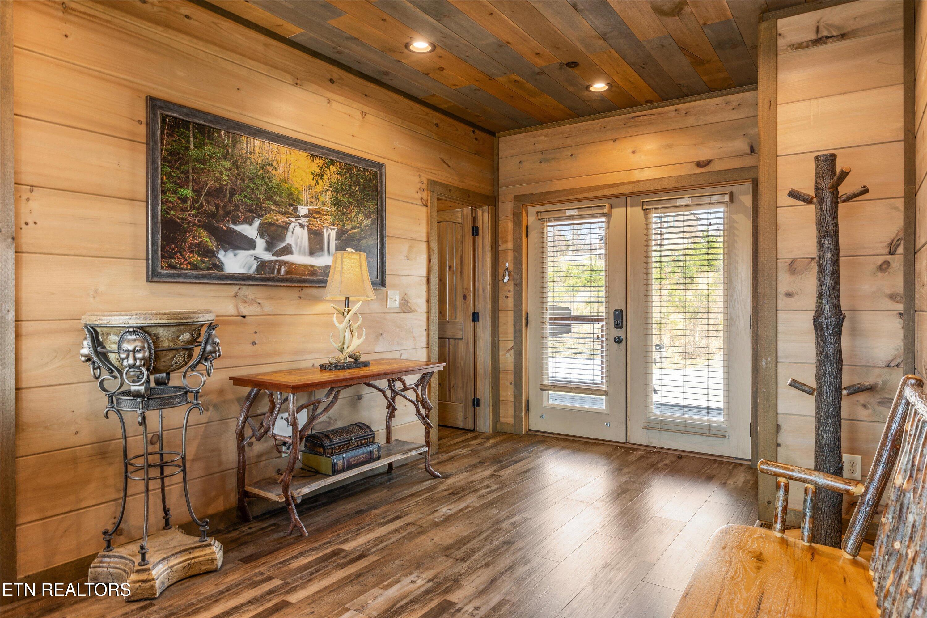 986 Chestnut Drive Gatlinburg TN 37738