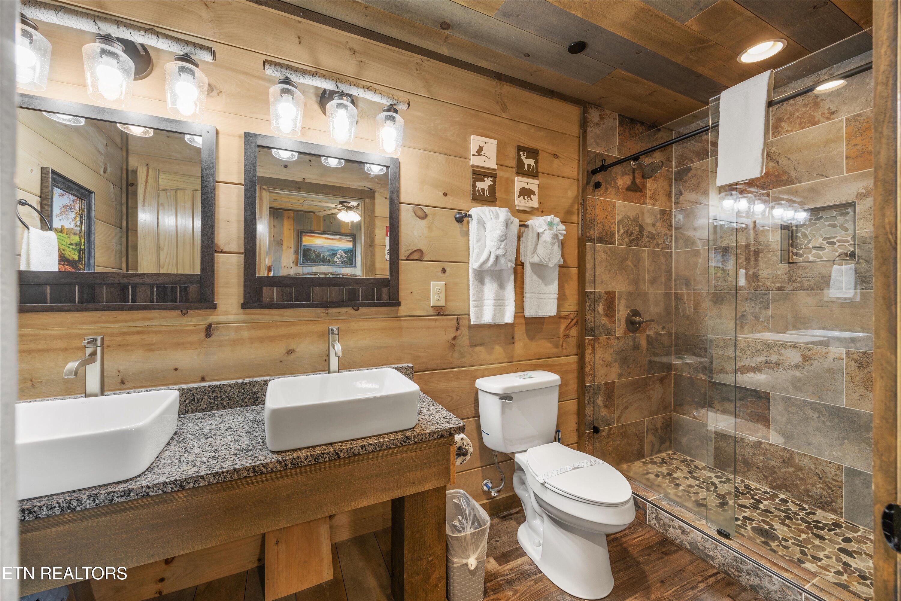 986 Chestnut Drive Gatlinburg TN 37738