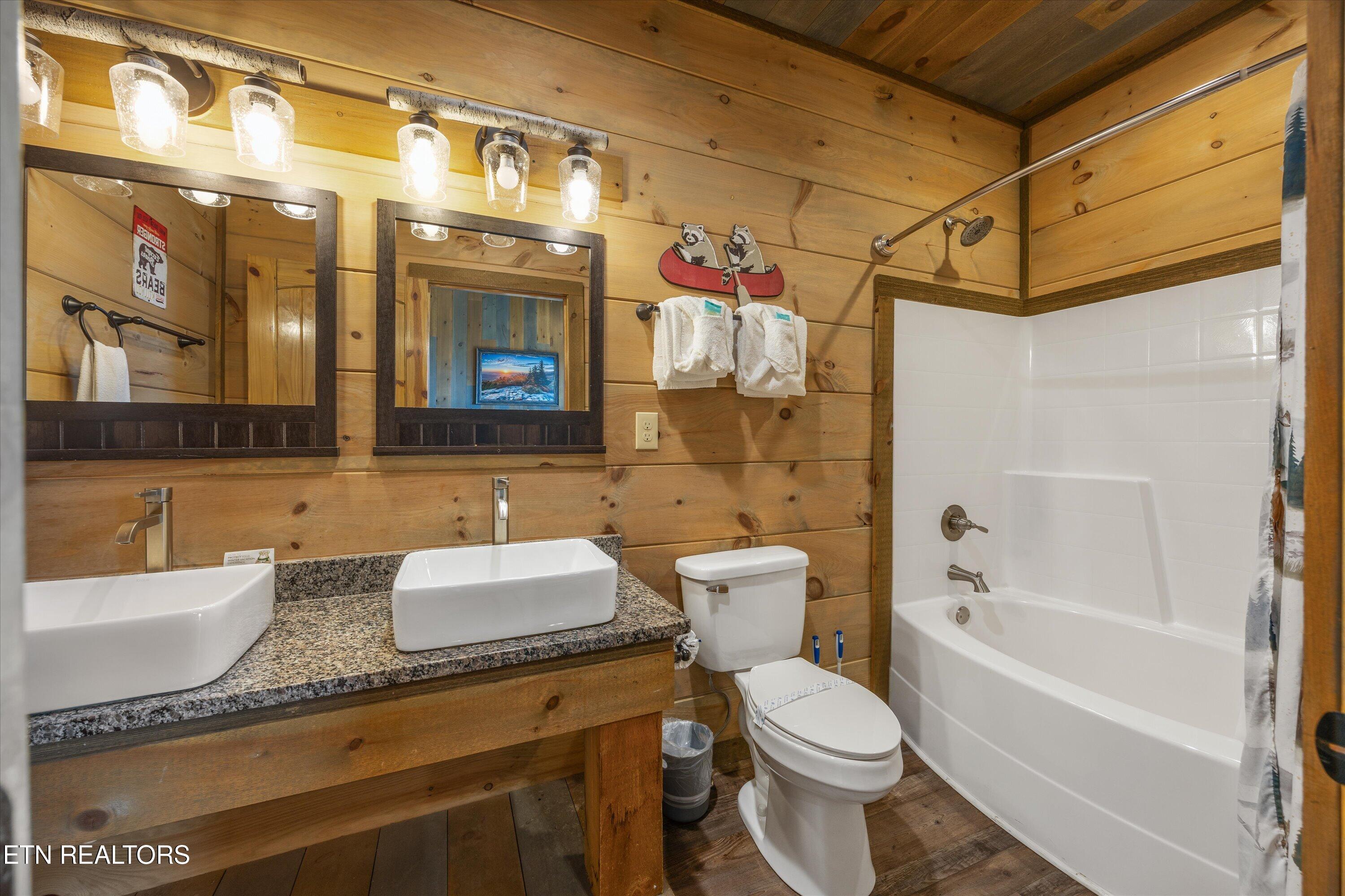 986 Chestnut Drive Gatlinburg TN 37738