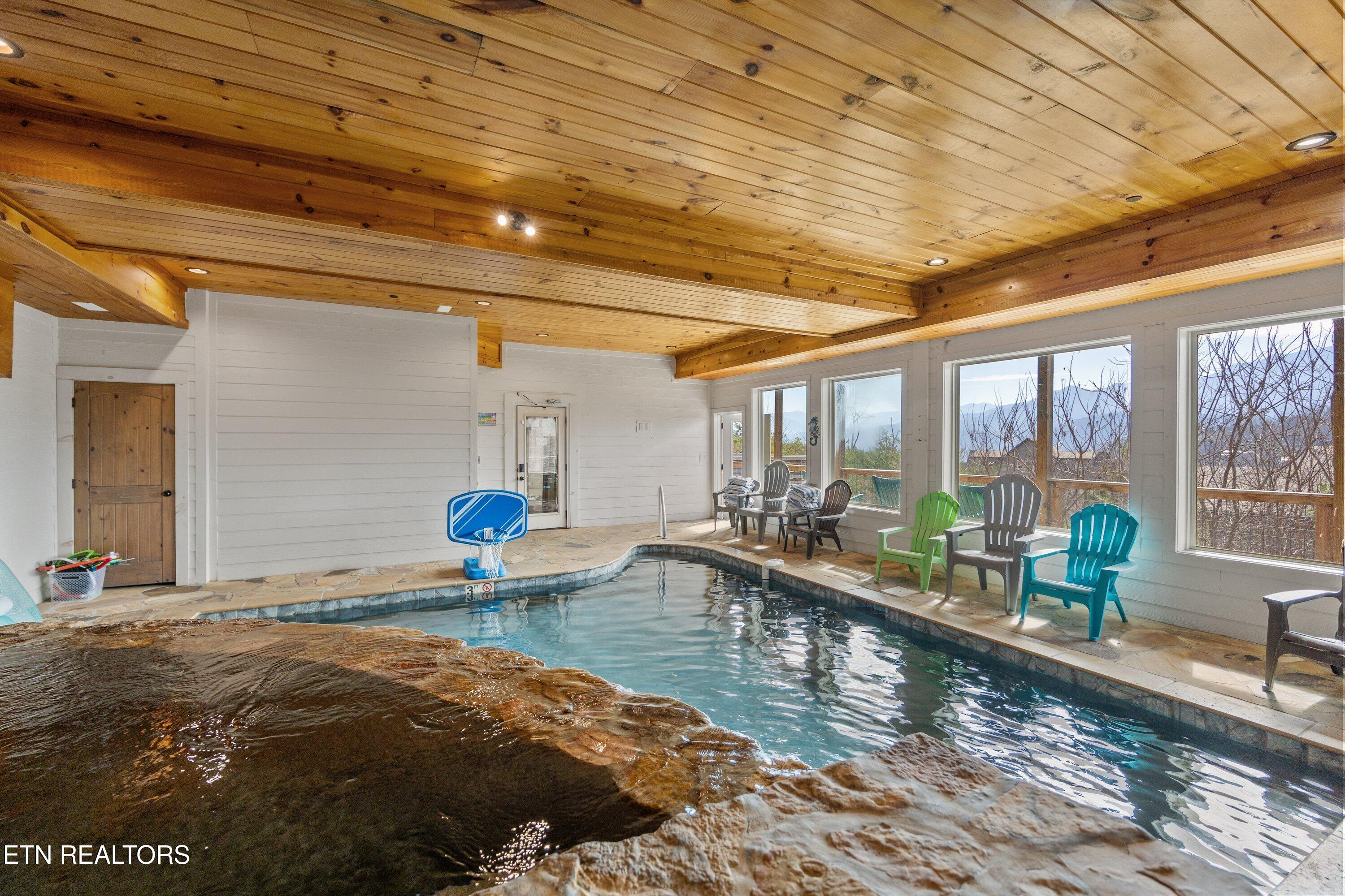 986 Chestnut Drive Gatlinburg TN 37738