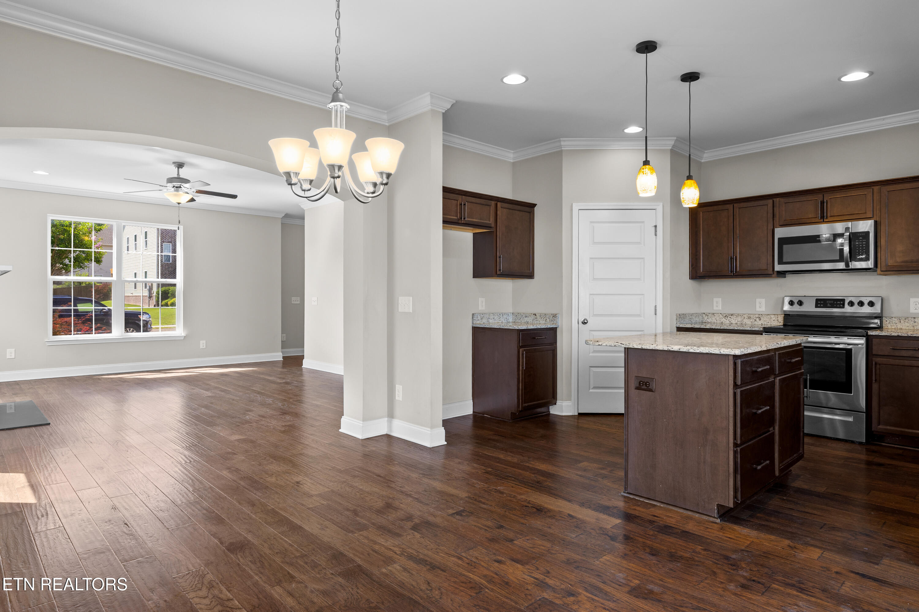 2209 Scarlet Tanager Street Maryville TN 37801