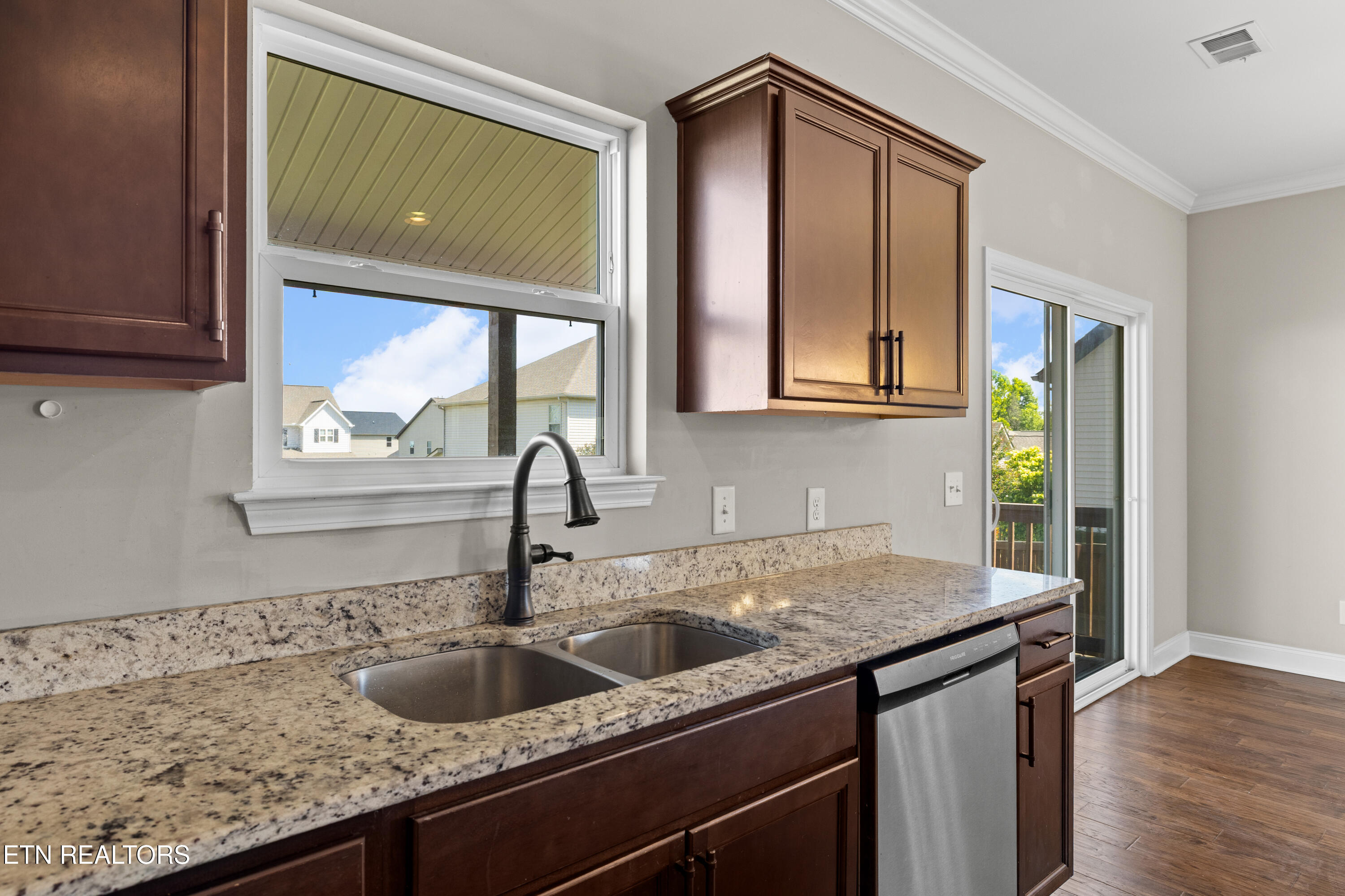 2209 Scarlet Tanager Street Maryville TN 37801