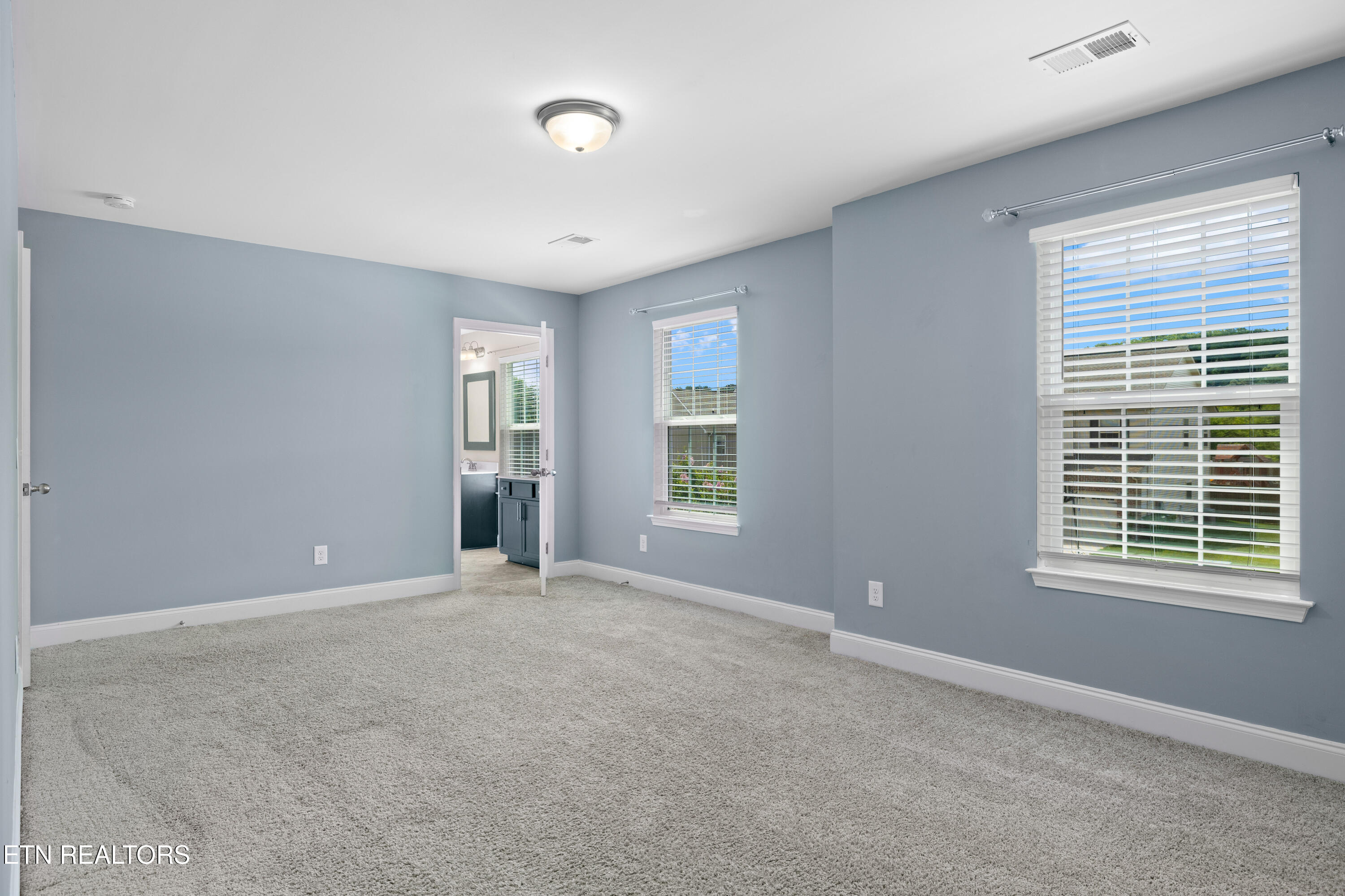 2209 Scarlet Tanager Street Maryville TN 37801