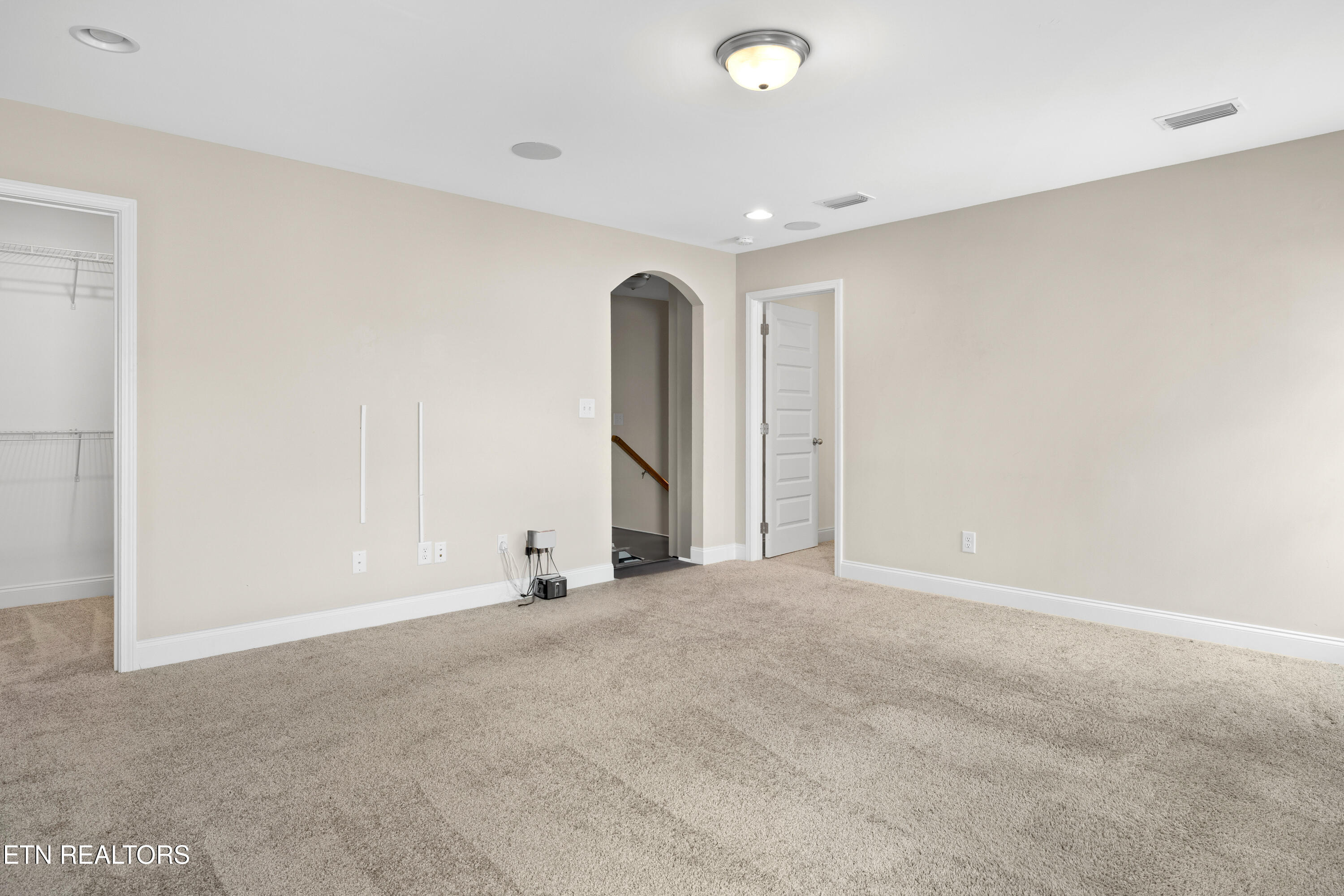 2209 Scarlet Tanager Street Maryville TN 37801