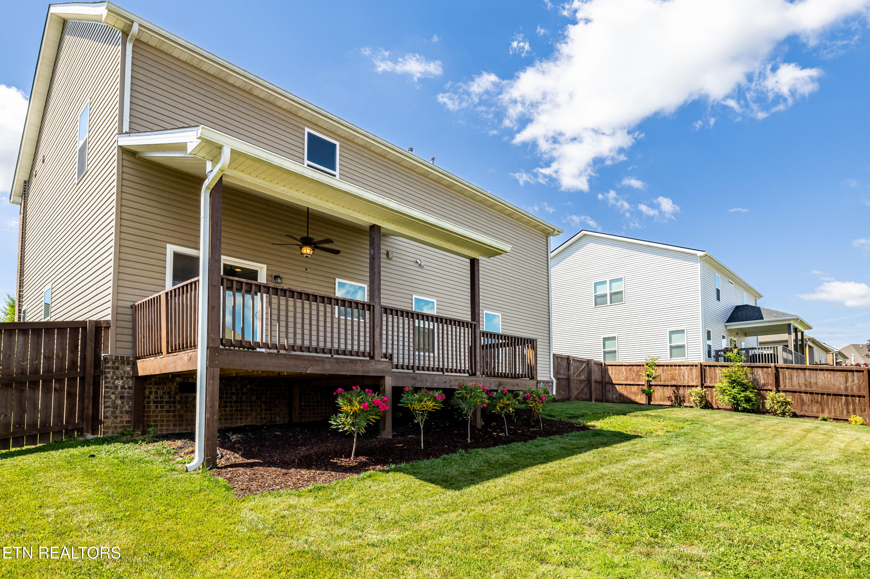 2209 Scarlet Tanager Street Maryville TN 37801