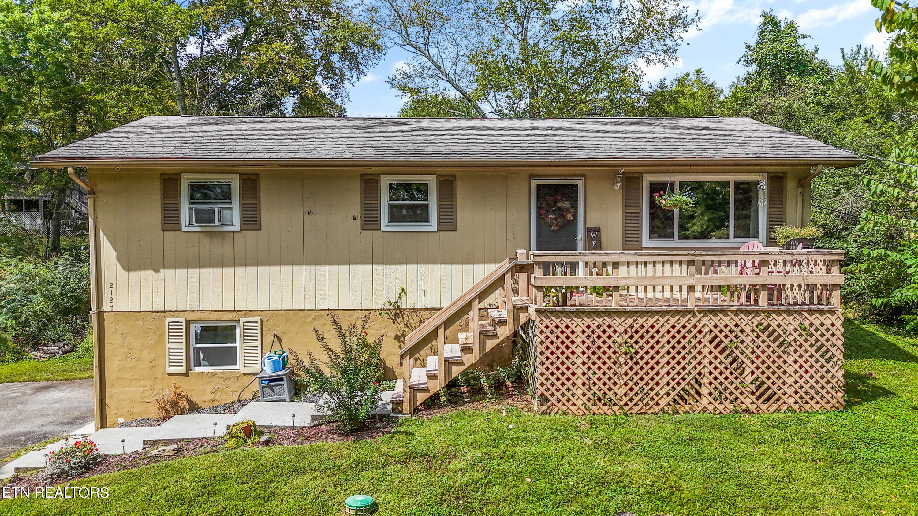 2127 Highland Road Maryville TN 37801
