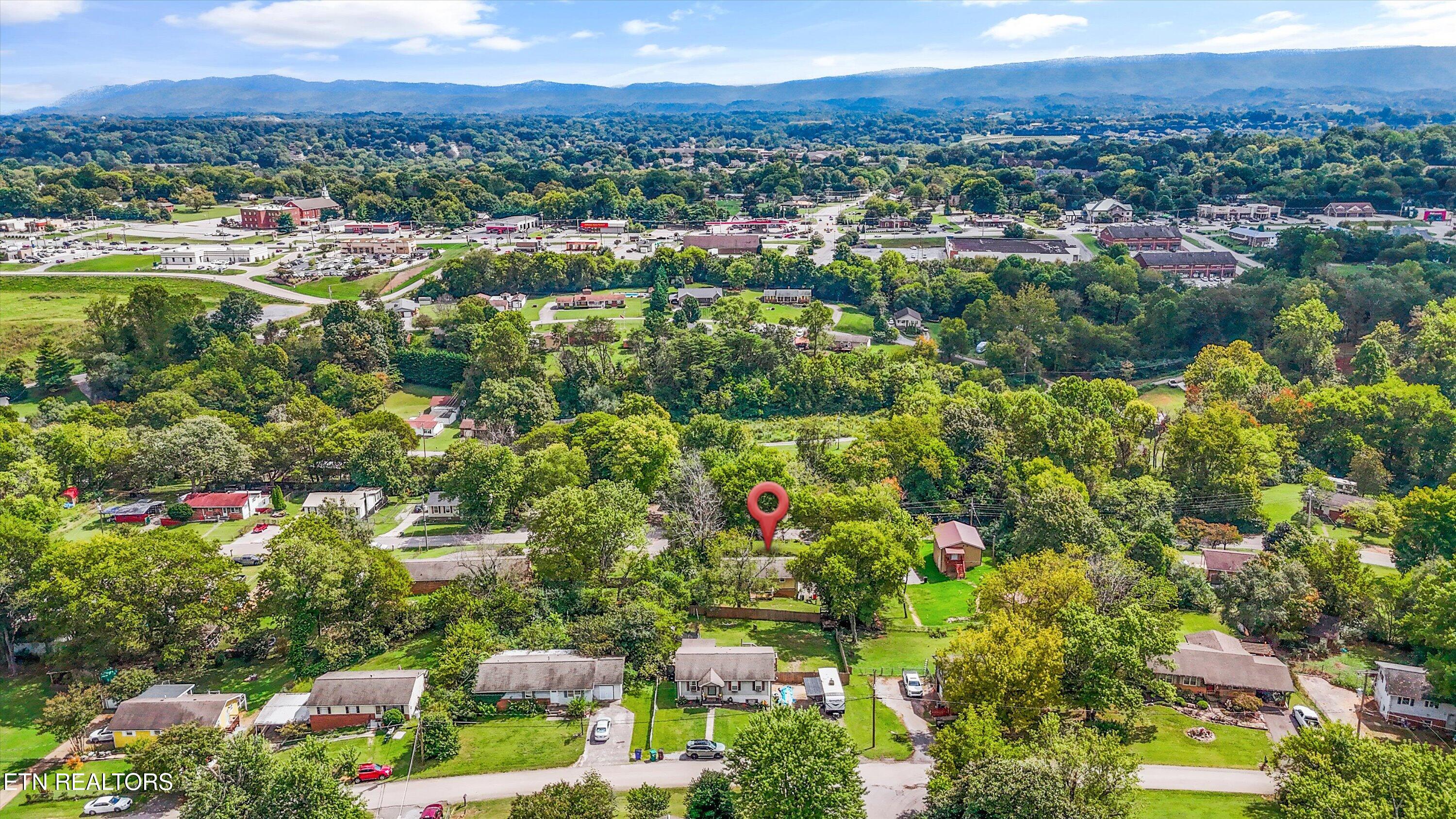 2127 Highland Road Maryville TN 37801