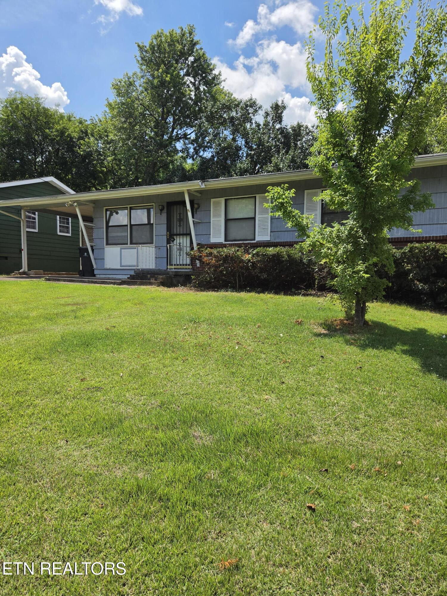 2246 W Gilbert Lane Knoxville TN 37920