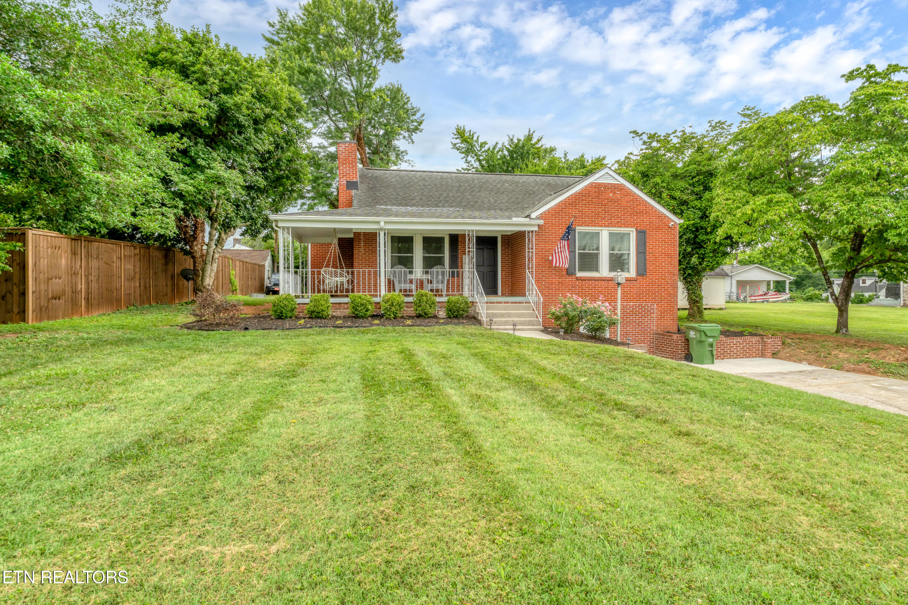 307 S Everett High Road Maryville TN 37804