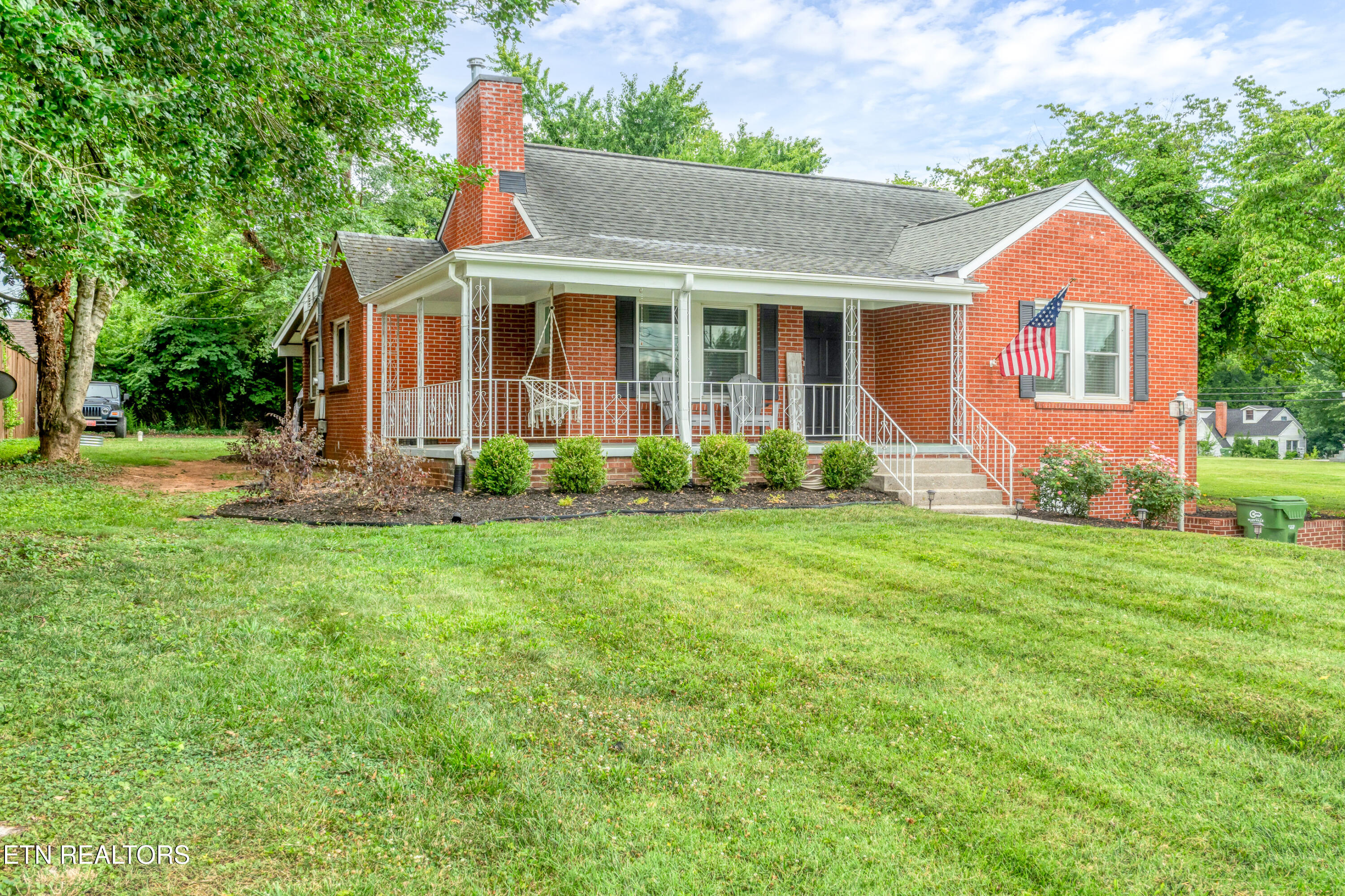 307 S Everett High Road Maryville TN 37804