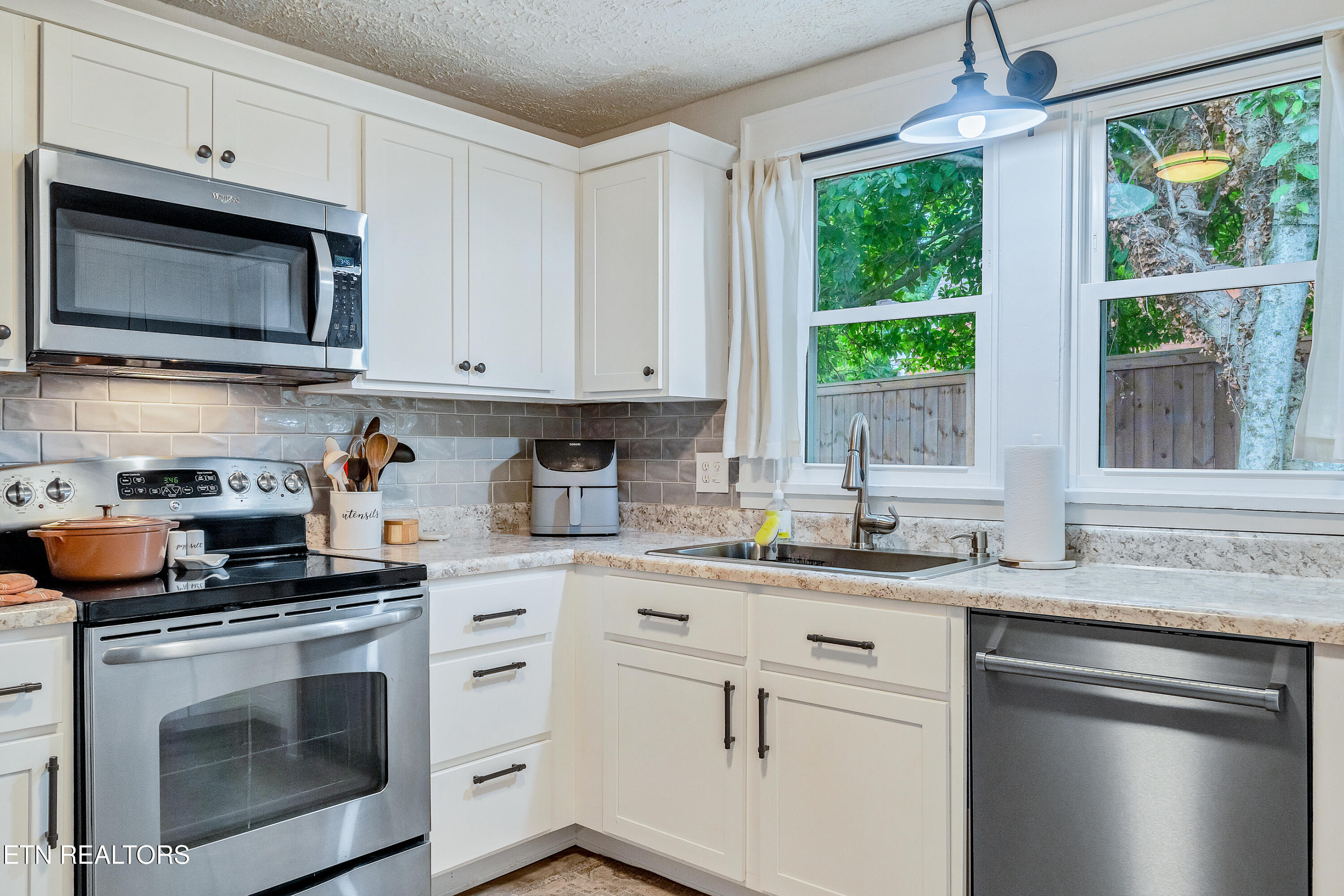 307 S Everett High Road Maryville TN 37804