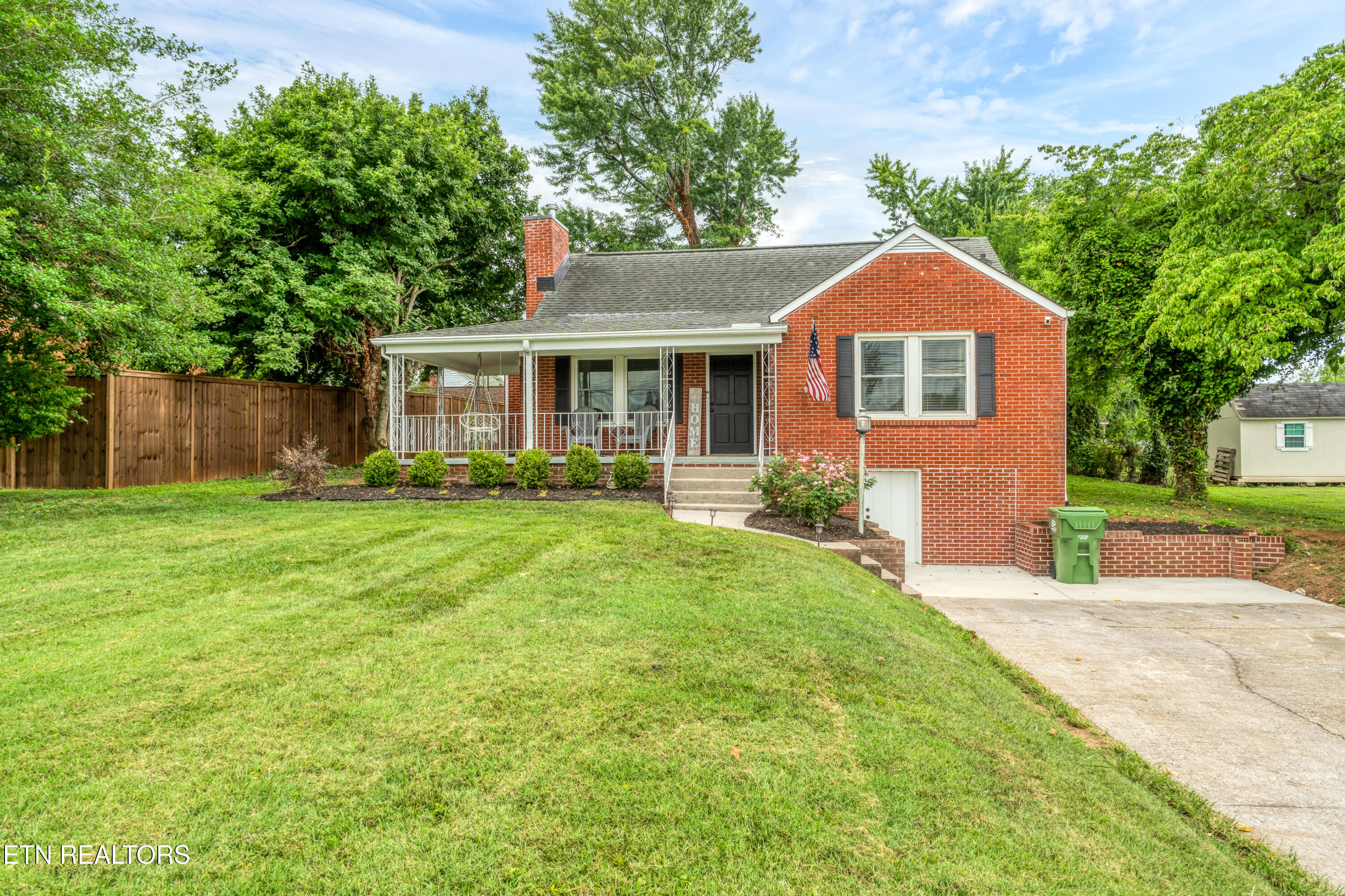 307 S Everett High Road Maryville TN 37804