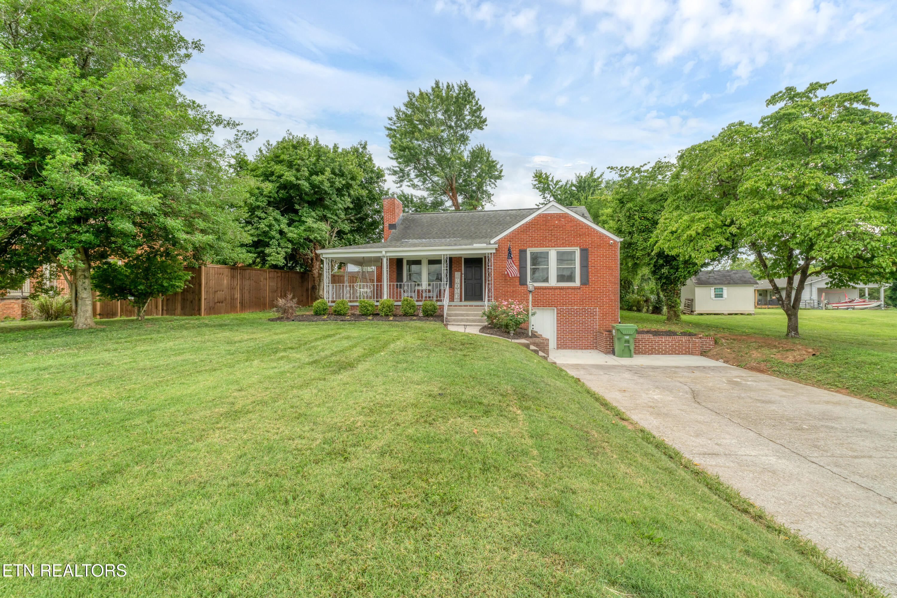 307 S Everett High Road Maryville TN 37804