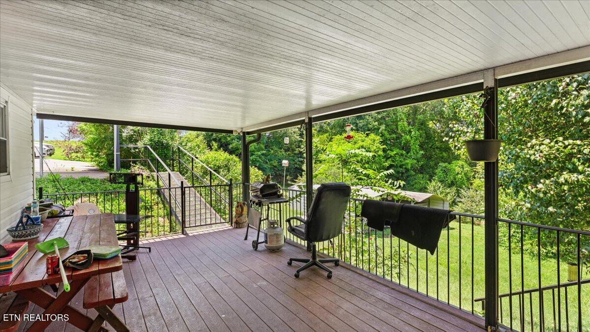 314 Blockhouse Valley Road Clinton TN 37716