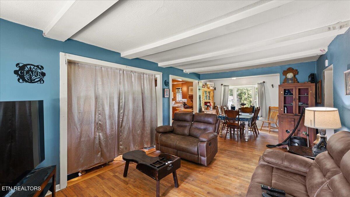 314 Blockhouse Valley Road Clinton TN 37716