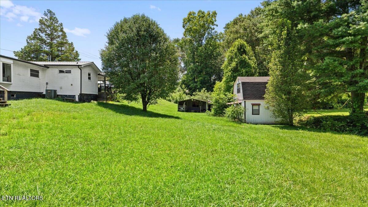 314 Blockhouse Valley Road Clinton TN 37716