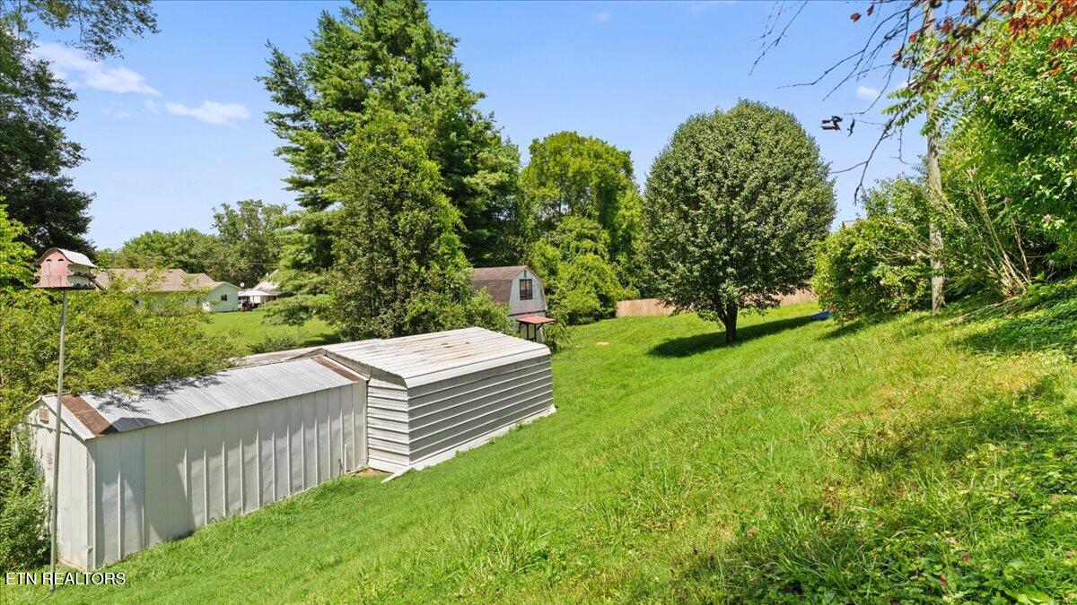 314 Blockhouse Valley Road Clinton TN 37716