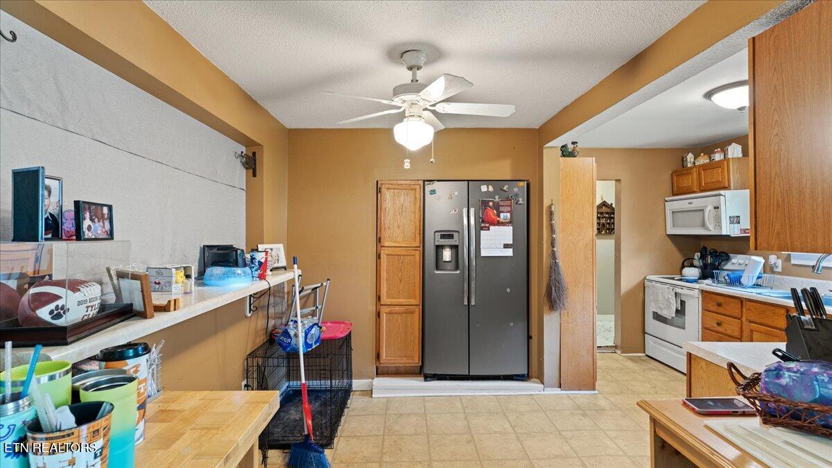 314 Blockhouse Valley Road Clinton TN 37716