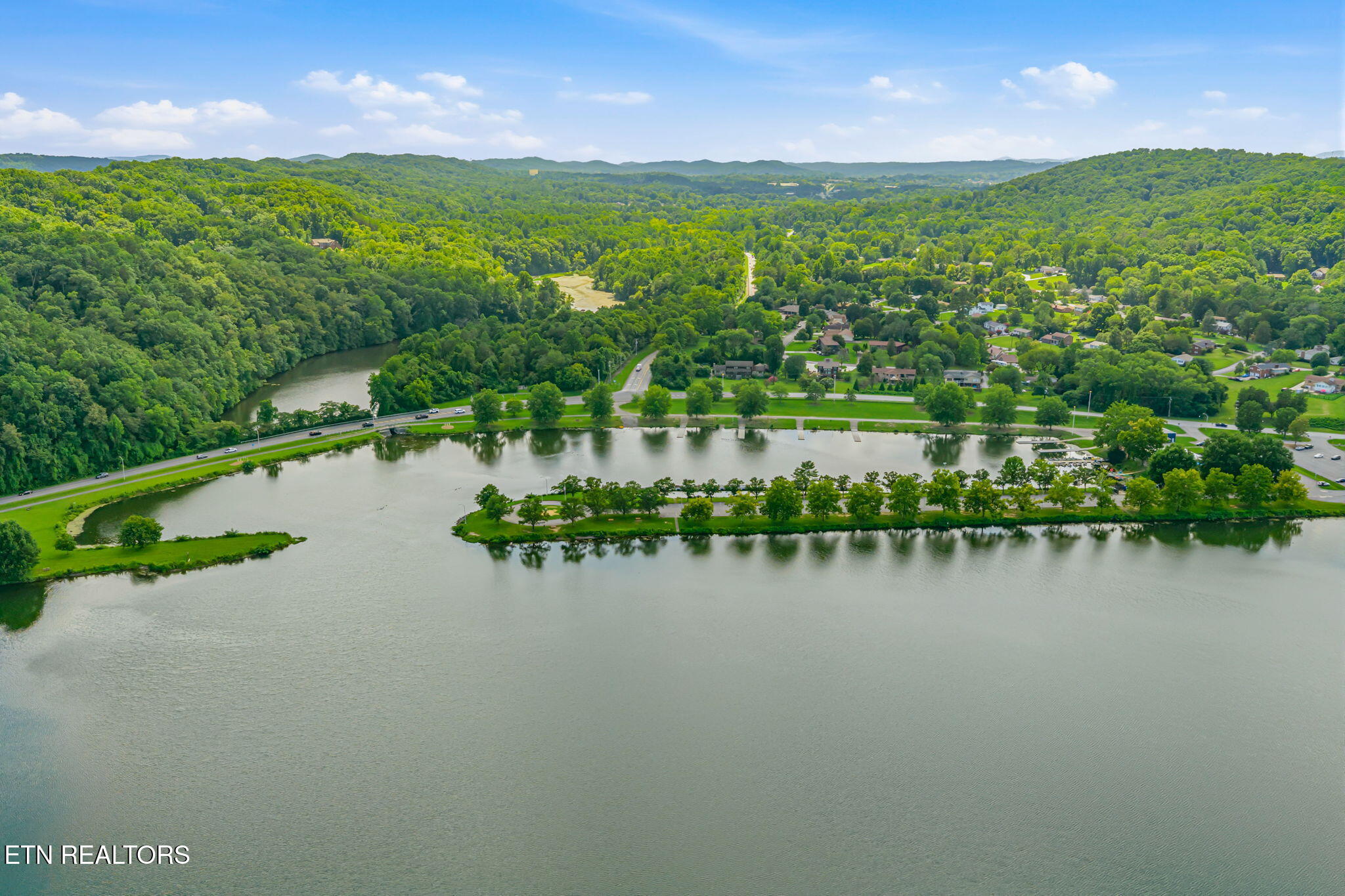 13 Bellhaven Lane Oak Ridge TN 37830