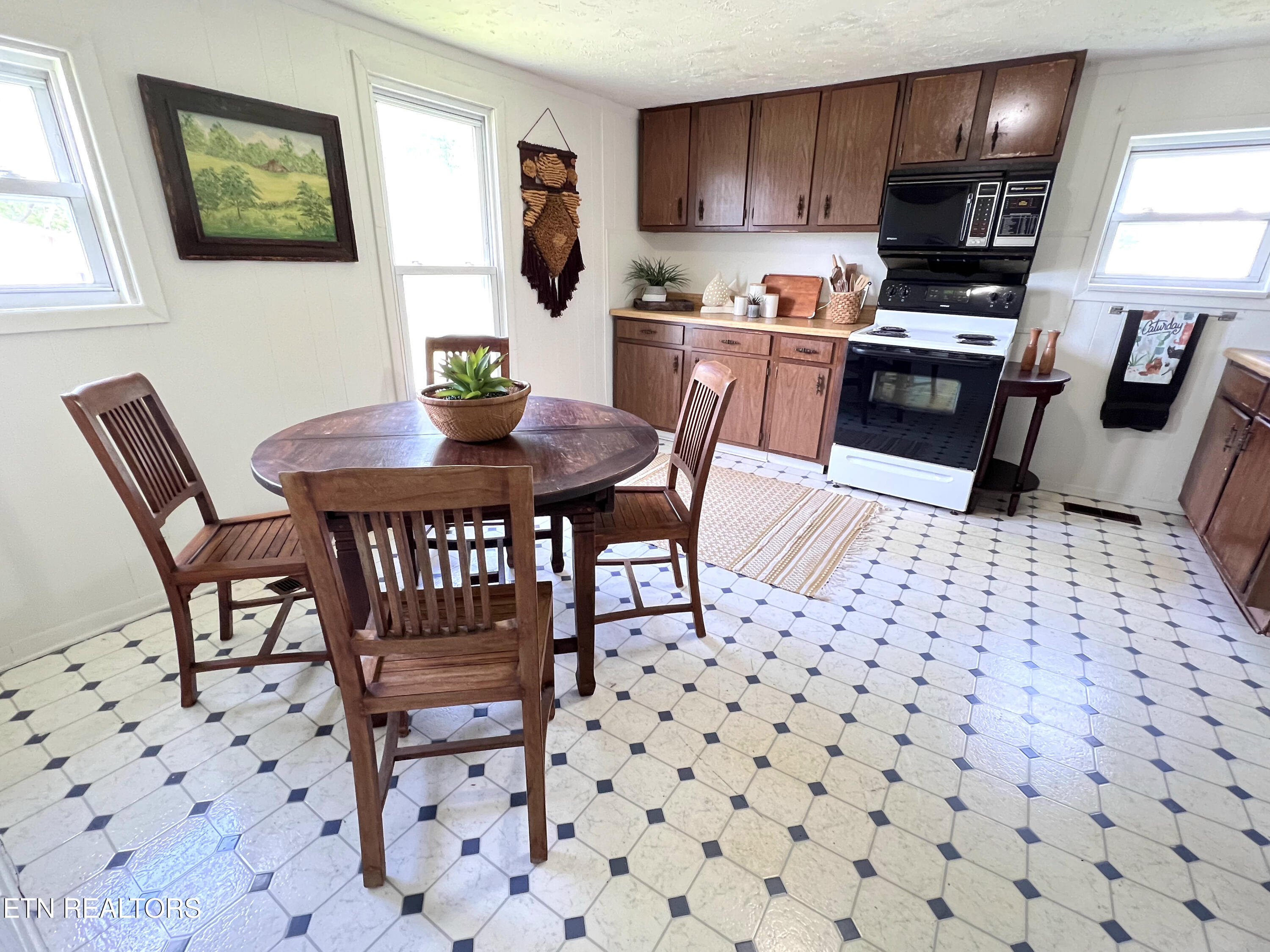 301 Hiawassee Avenue Knoxville TN 37917