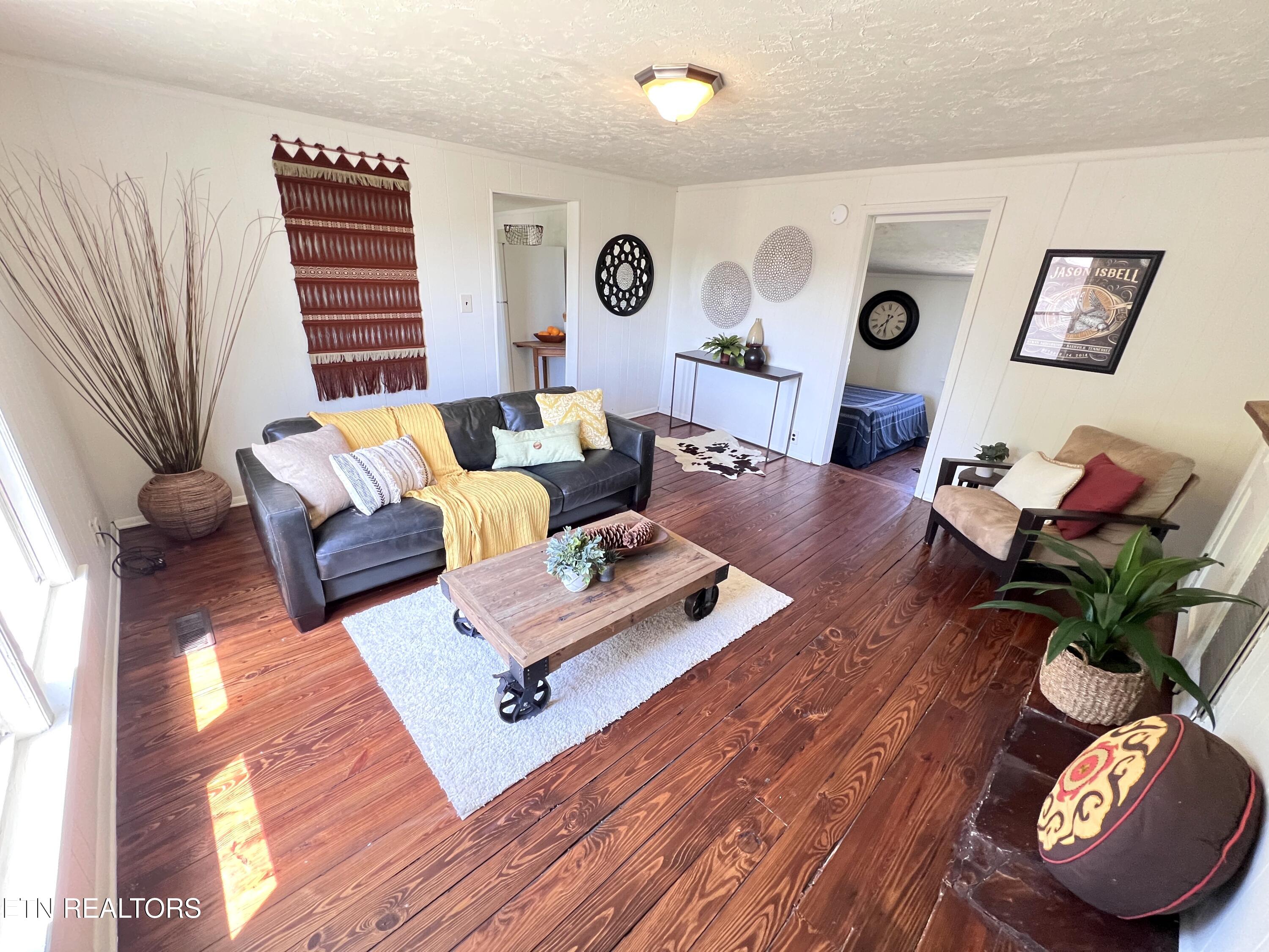 301 Hiawassee Avenue Knoxville TN 37917