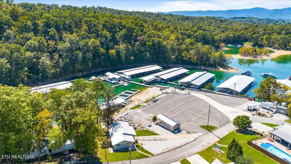 758 Indian River Boat Dock Road Jacksboro TN 37757