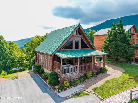3661 Buckeye Knob Way Sevierville TN 37862