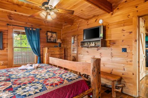 3661 Buckeye Knob Way Sevierville TN 37862